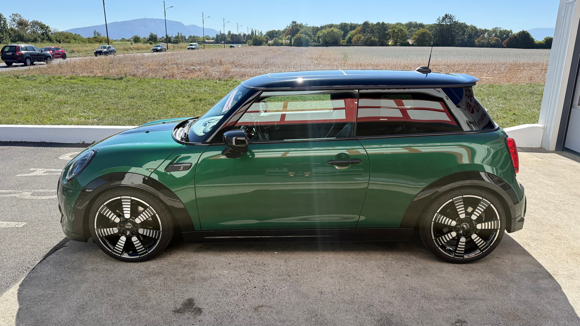 MINI Cooper S Trafalgar Edition Steptronic DKG-image-6