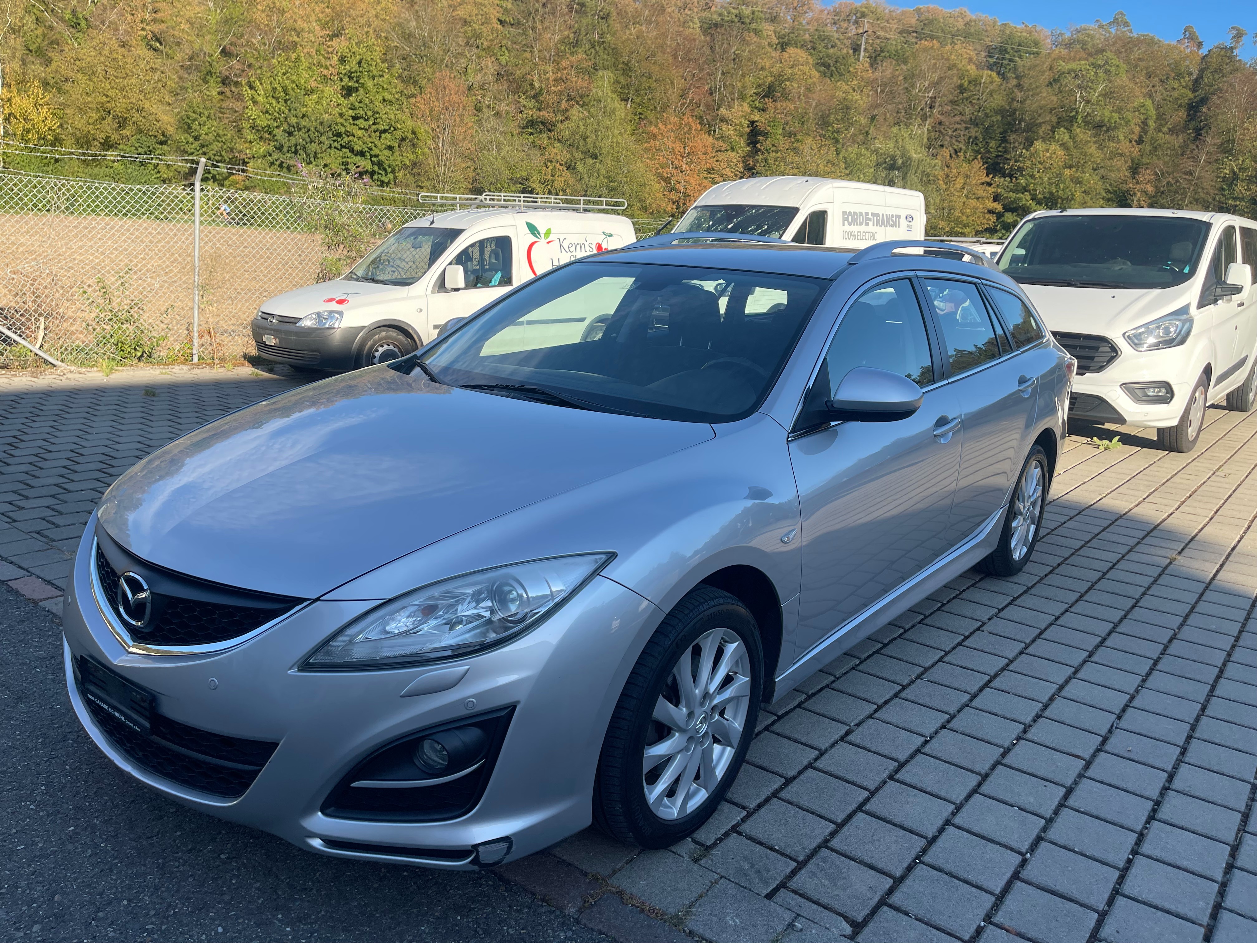 Car photo