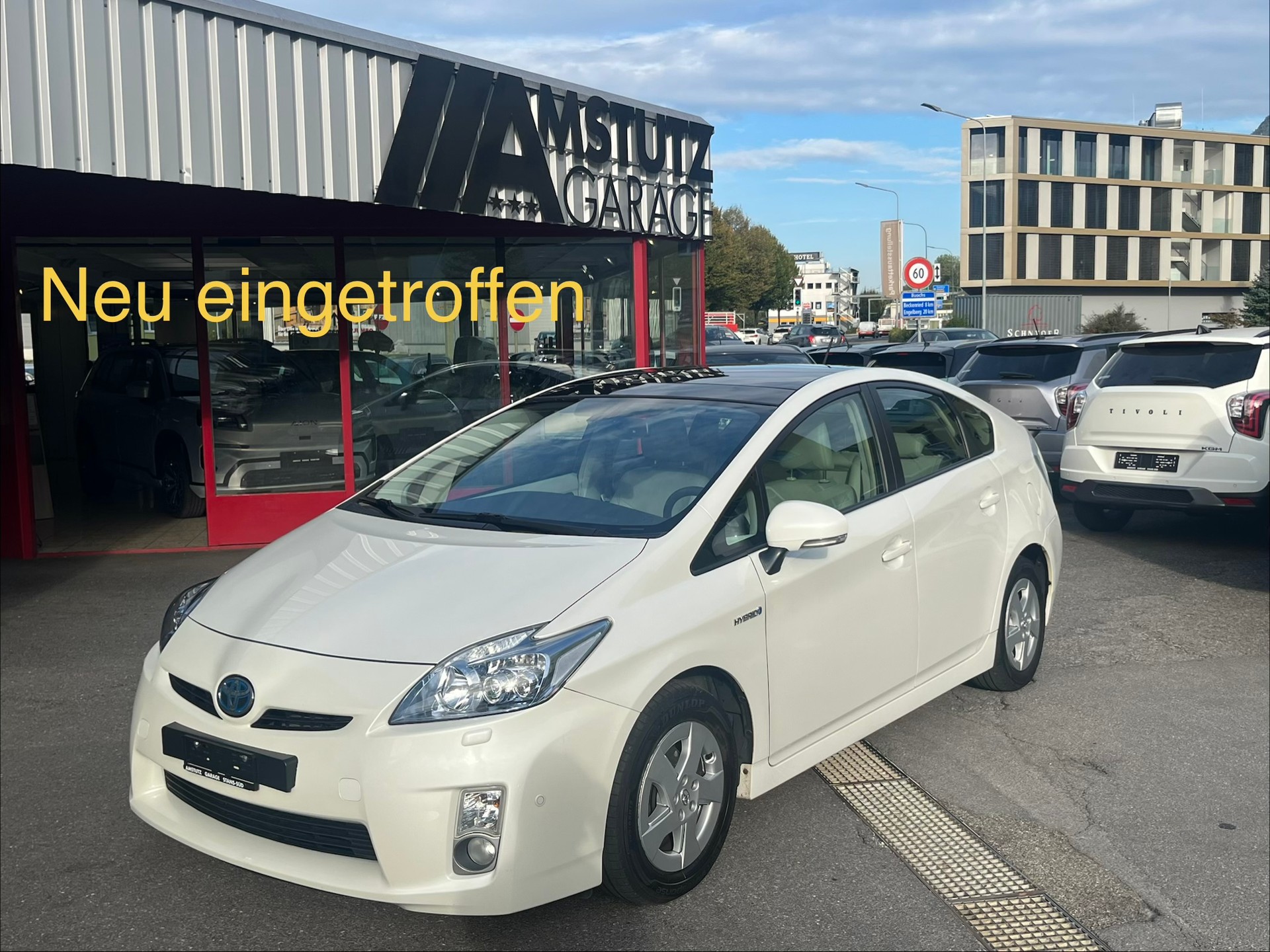 TOYOTA Prius 1.8 16V HSD Sol Premium-image-0