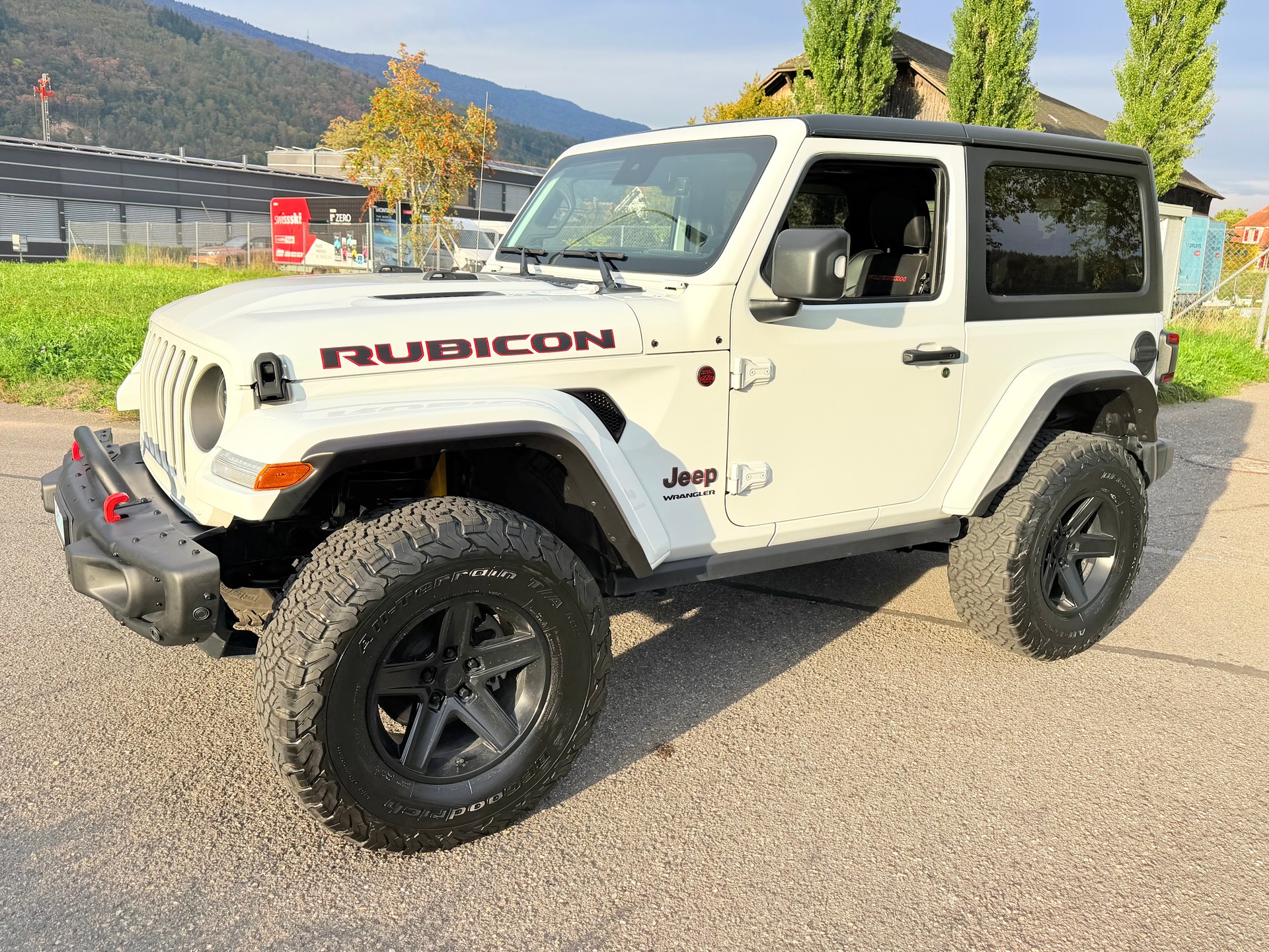 JEEP WRANGLER 2.2MJ RUBICON 4X4 "HÖHER + BREITER" ALLES MIT MFK !! VIEL UMGEBAUT !! FRISCH AB MFK !! AHK 2800 KG. MIT GRATIS SERVICE.-image-5