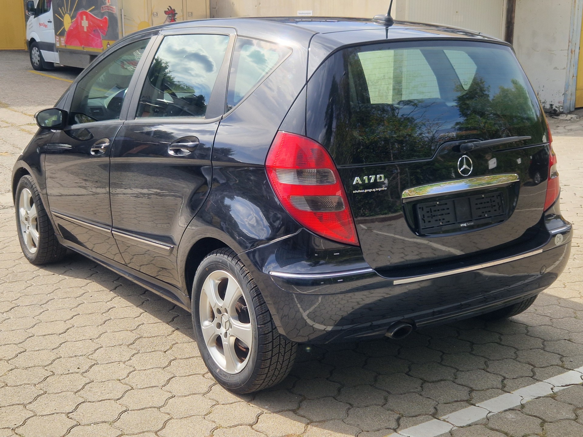 MERCEDES-BENZ A 170 Avantgarde Edition A-image-6