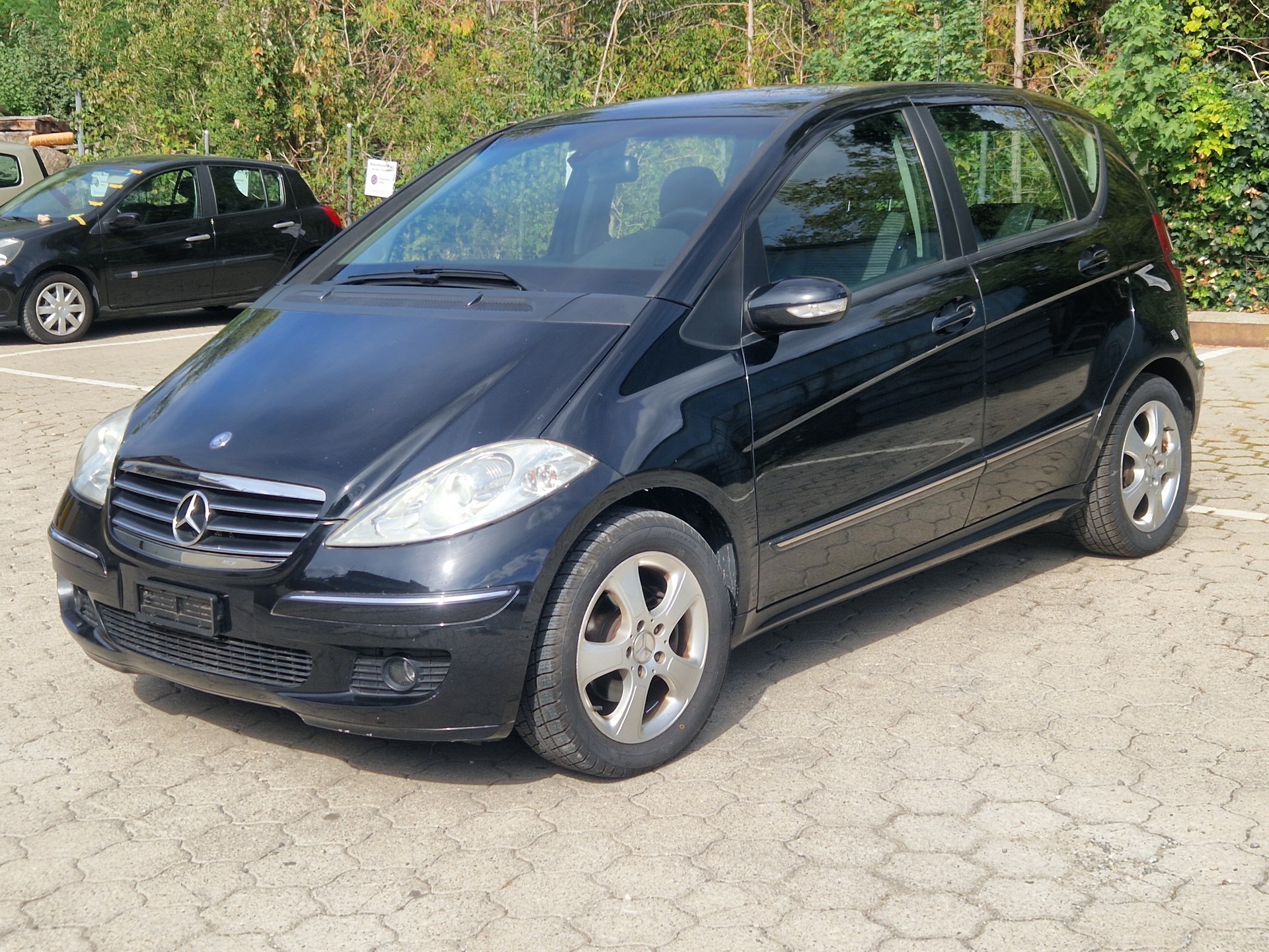 MERCEDES-BENZ A 170 Avantgarde Edition A-image-0