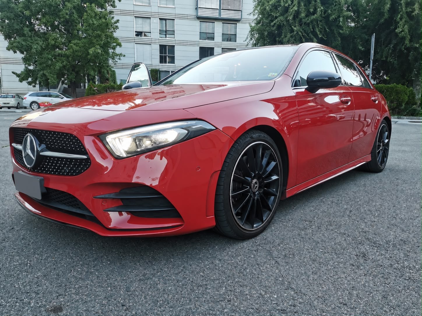 MERCEDES-BENZ A 250 AMG Line 4m-image-1