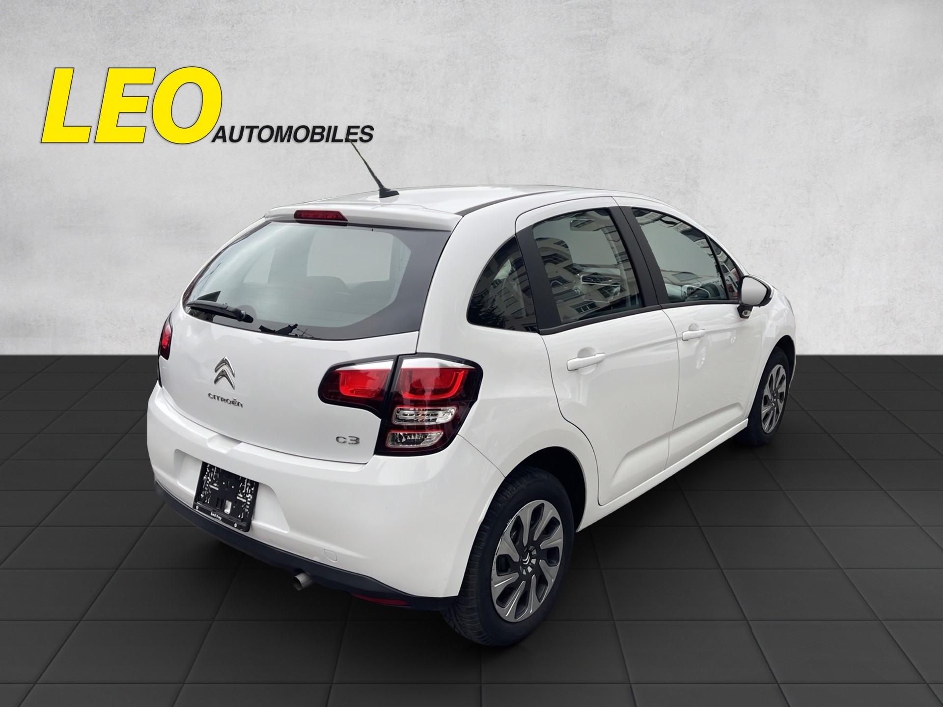 CITROEN C3 1.2i Exclusive ETG5-image-3