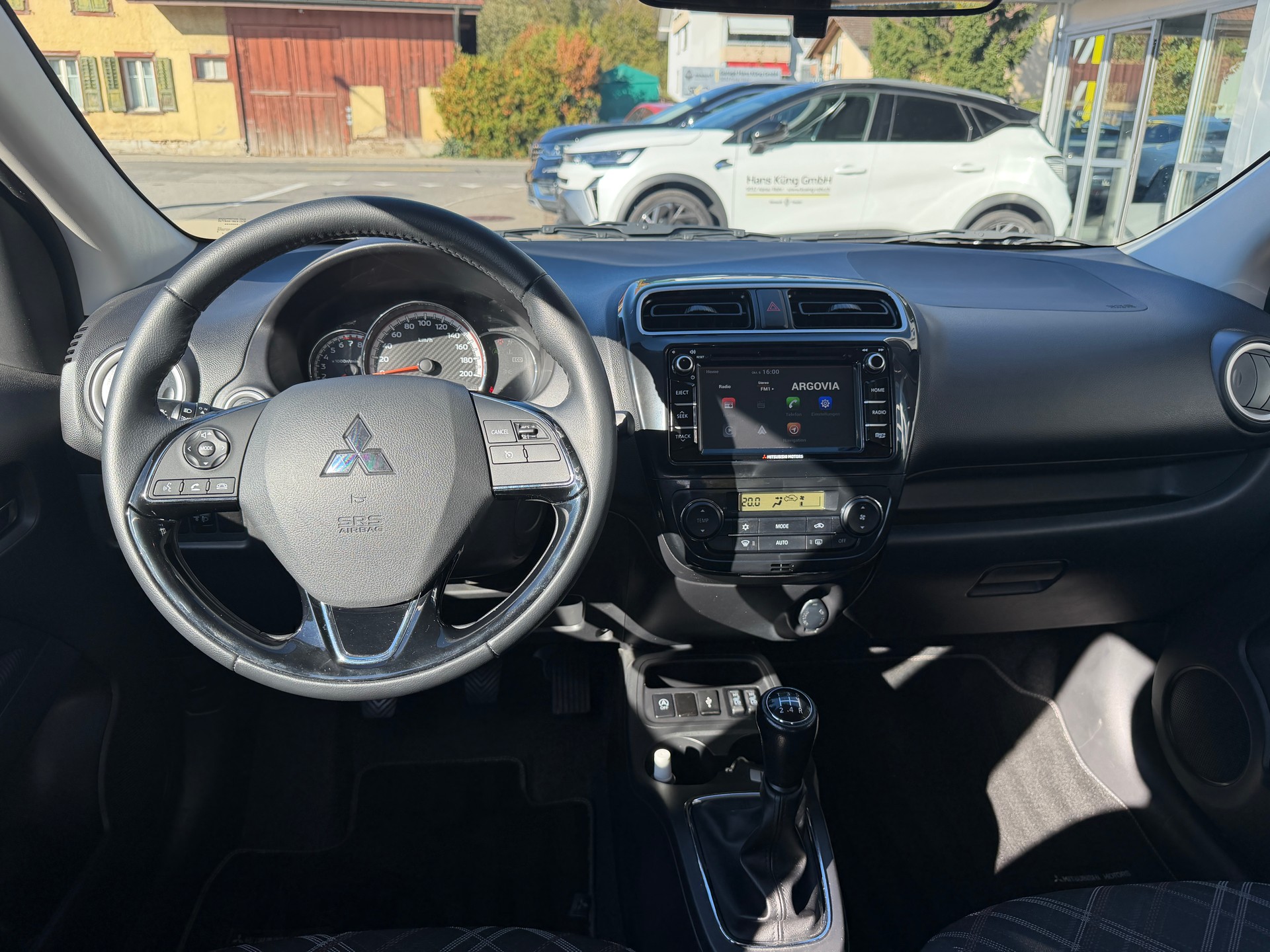 MITSUBISHI Space Star 1.2 MIVEC Style-image-4