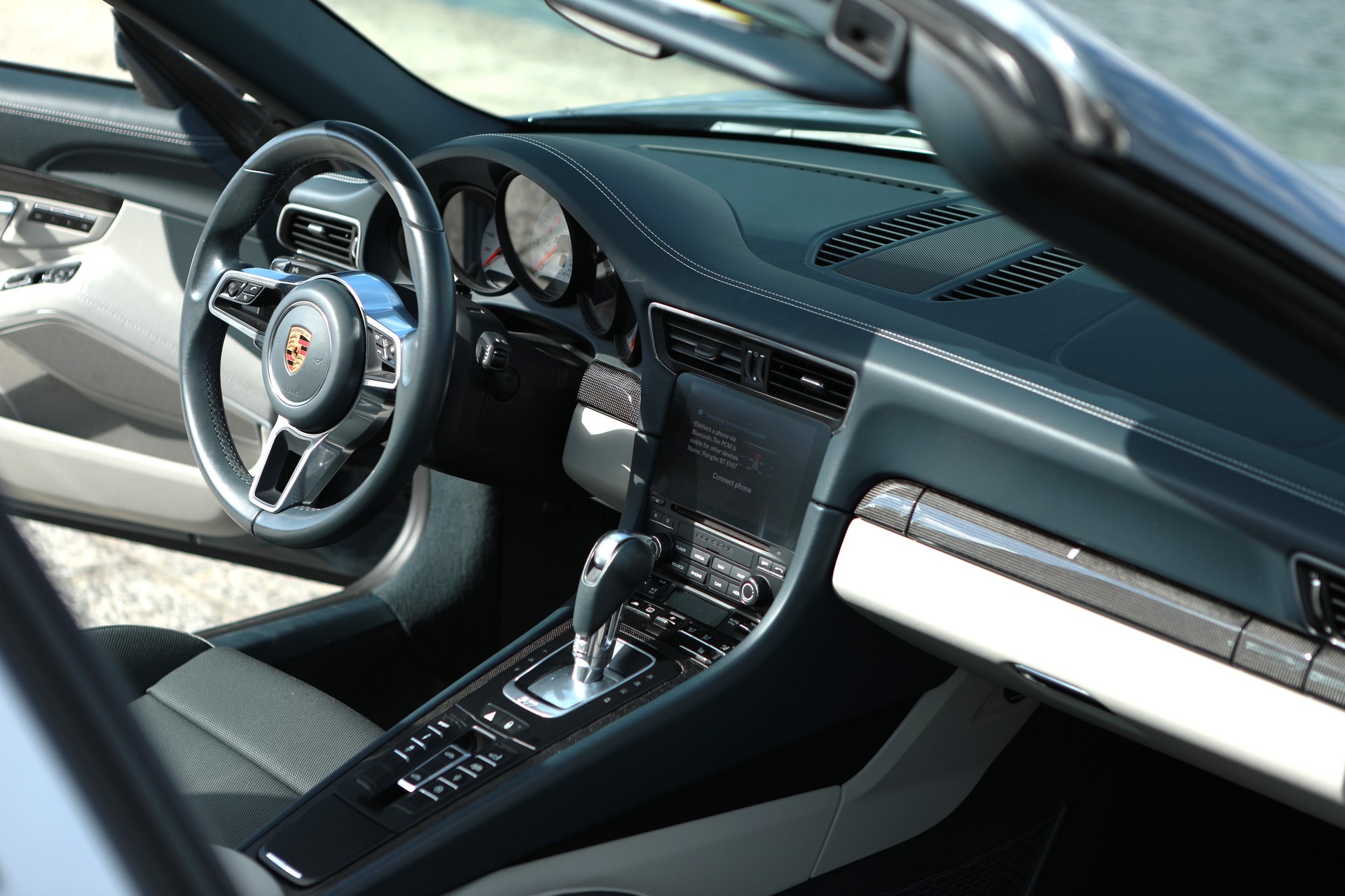 PORSCHE 911 Targa 4 PDK Exclusive - graphite blue-image-14