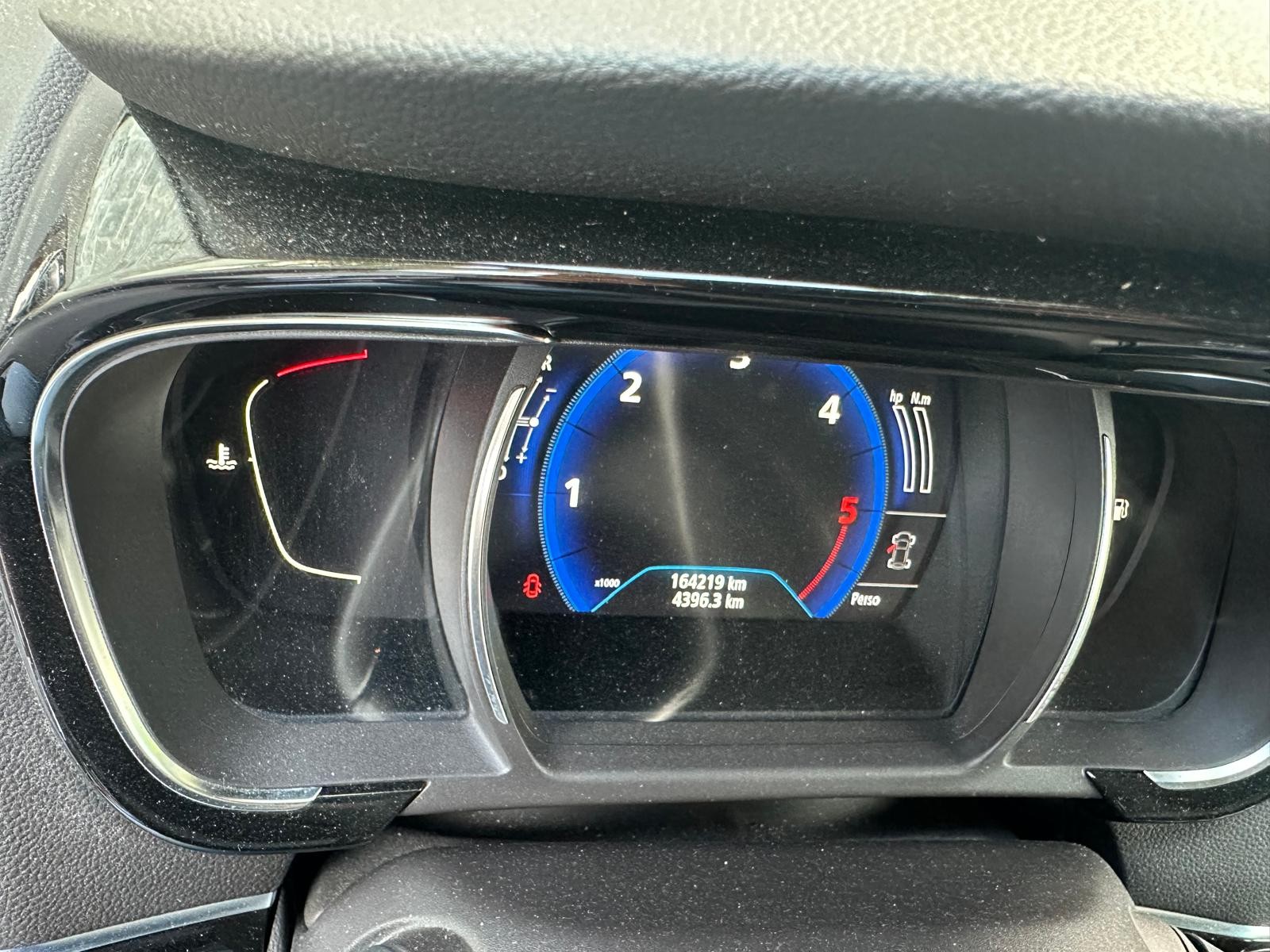 RENAULT Espace 1.6 dCi Initiale Paris EDC-image-2