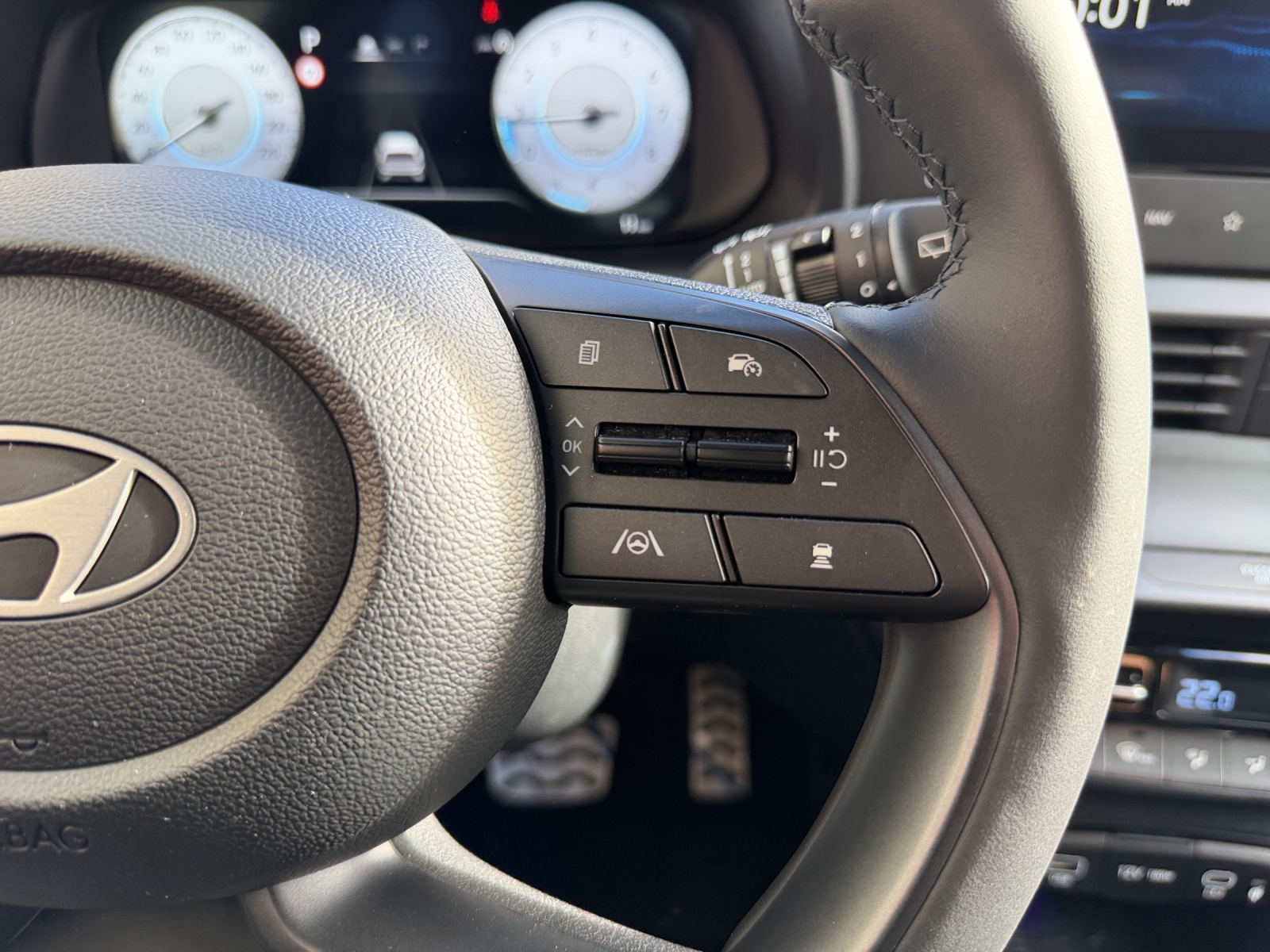 HYUNDAI Bayon 1.0 T-GDi Vertex-image-12