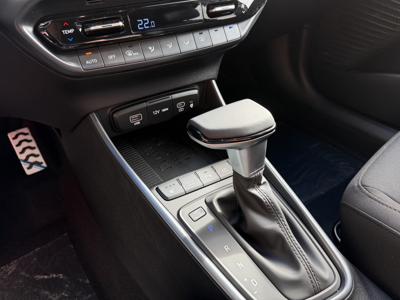 HYUNDAI Bayon 1.0 T-GDi Vertex-image-13