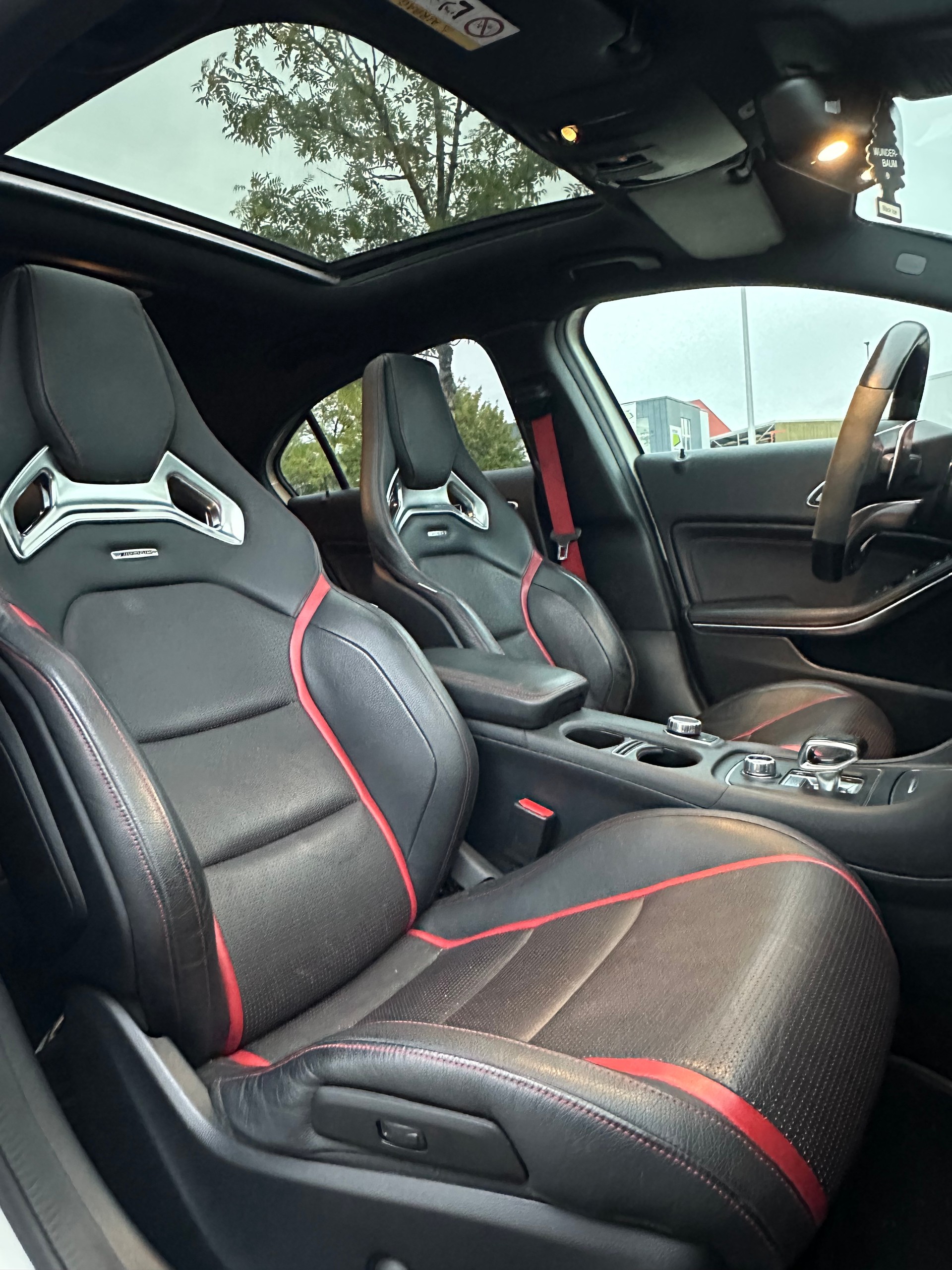 MERCEDES-BENZ A 45 AMG 4m-image-3