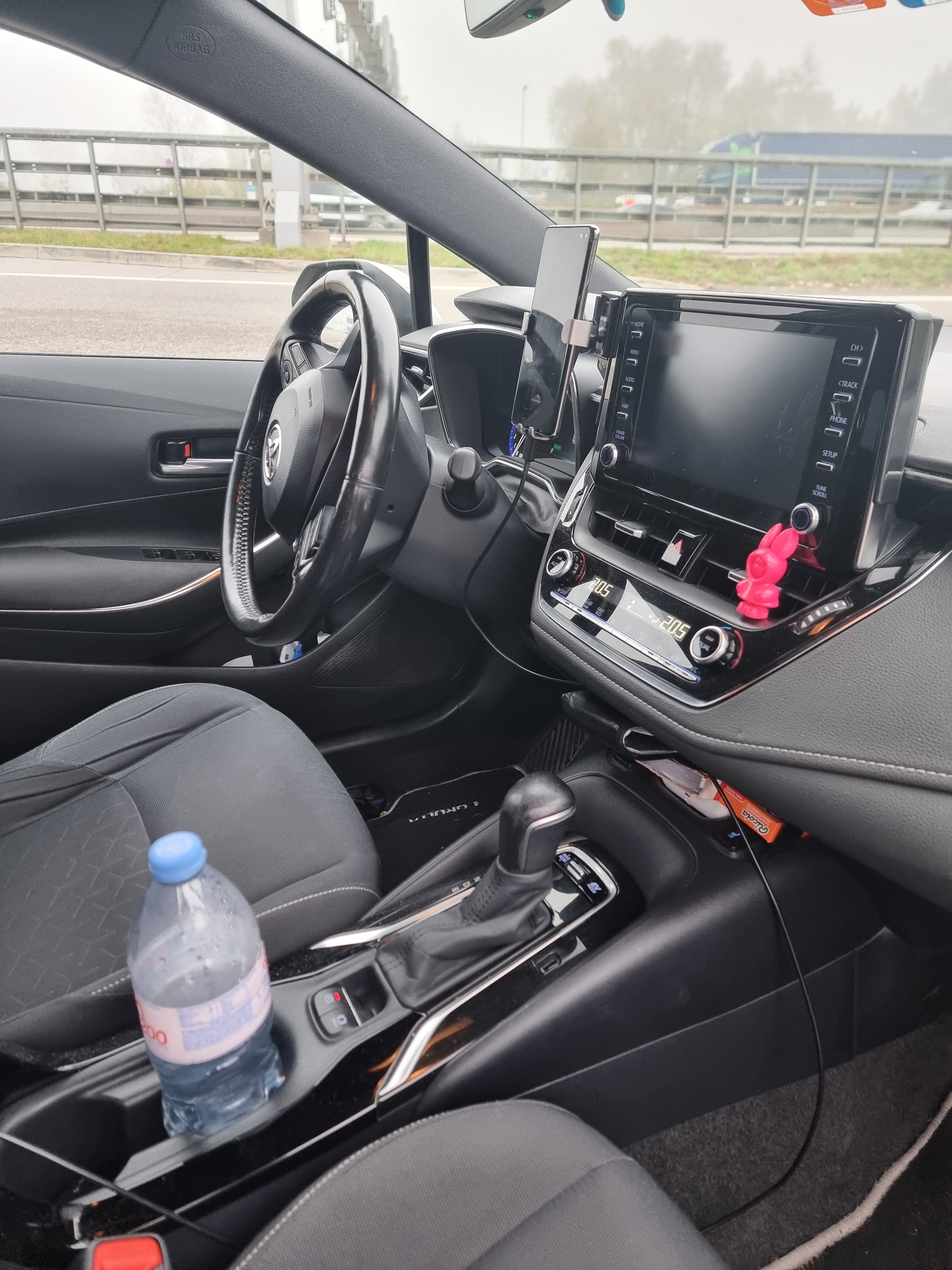 TOYOTA 1.8 HSD Comfort-image-2