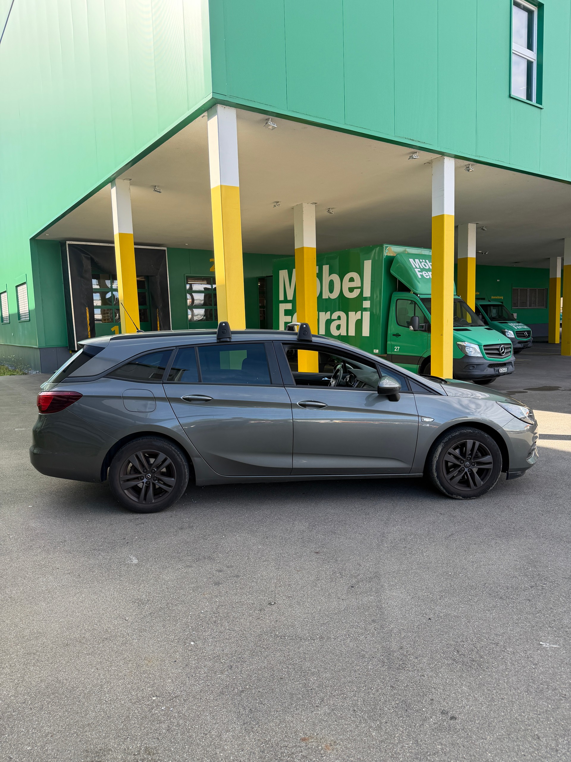 OPEL Astra Sports Tourer 1.2i Turbo Elegance-image-7