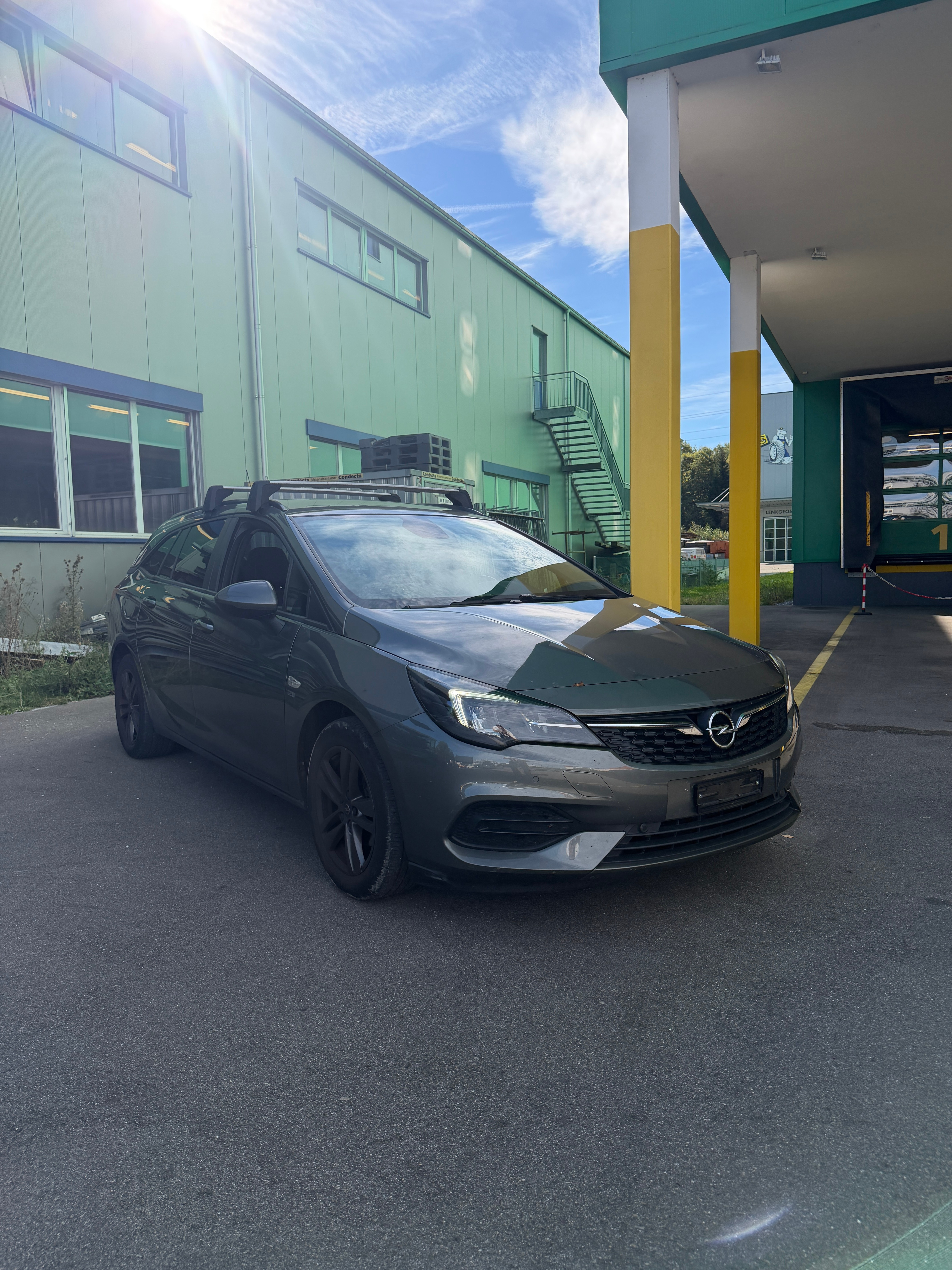 Car photo