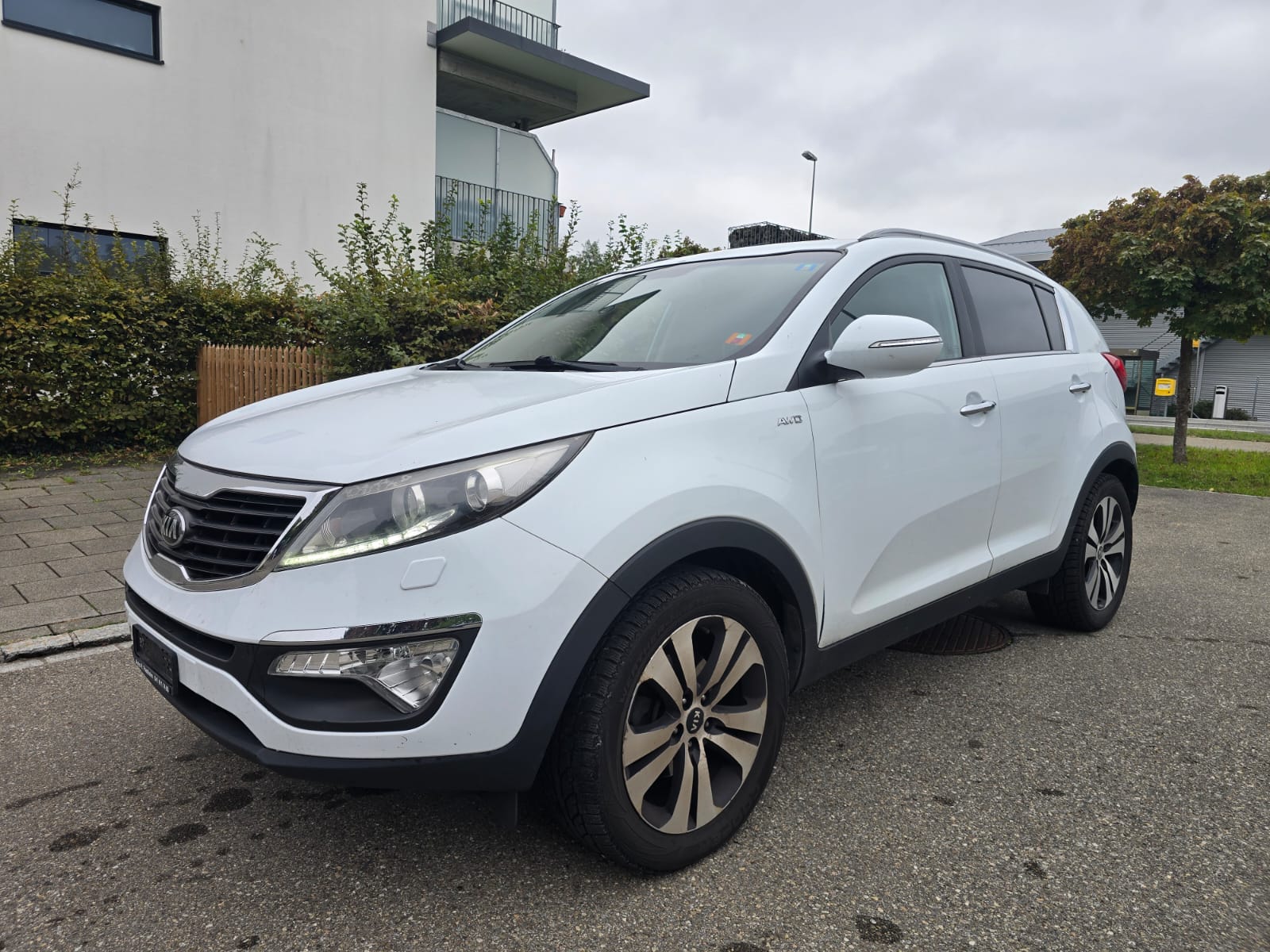 Car photo
