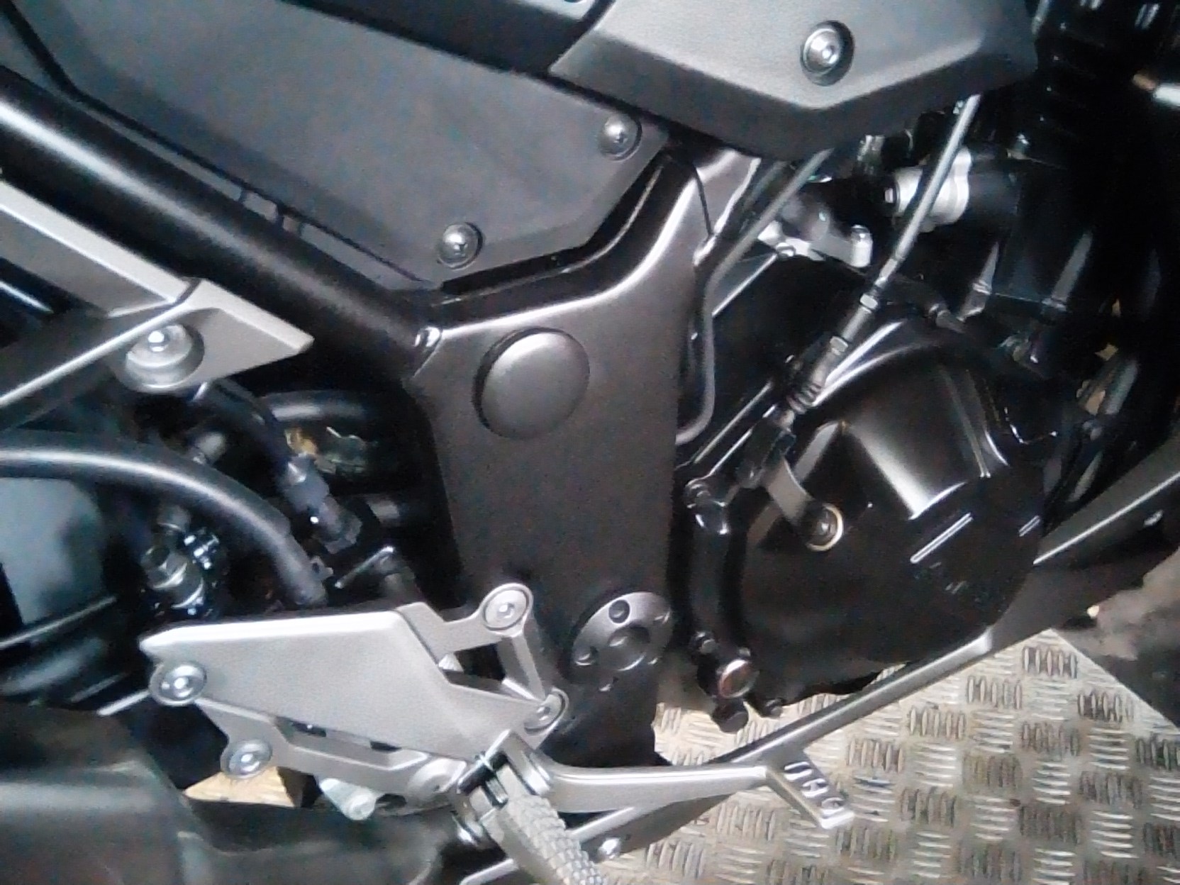 KAWASAKI Z 300 ABS-image-1