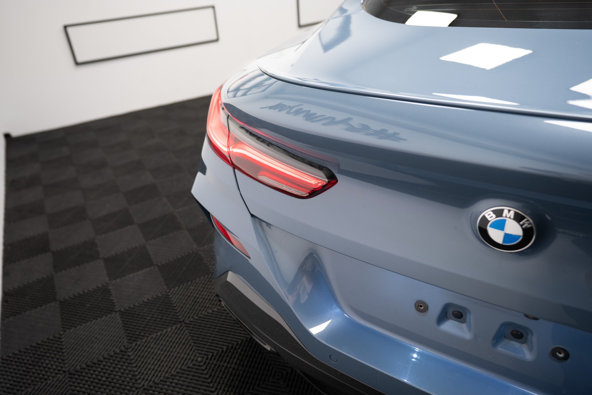 BMW M850i xDrive Steptronic-image-2