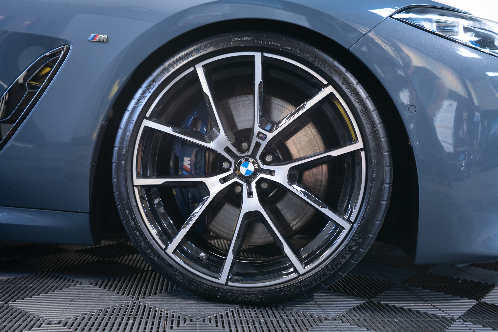 BMW M850i xDrive Steptronic-image-1