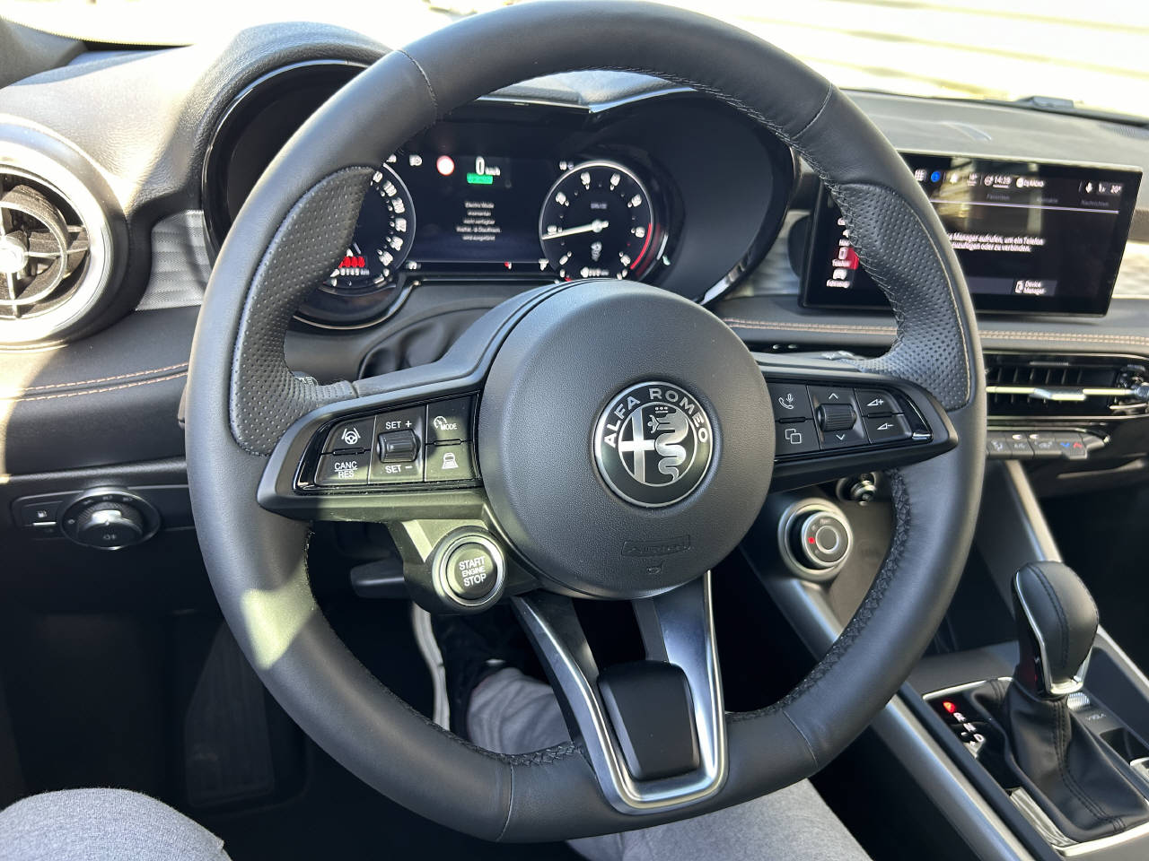 ALFA ROMEO Tonale 1.3 Plug-in Hybrid Sprint Q4-image-11