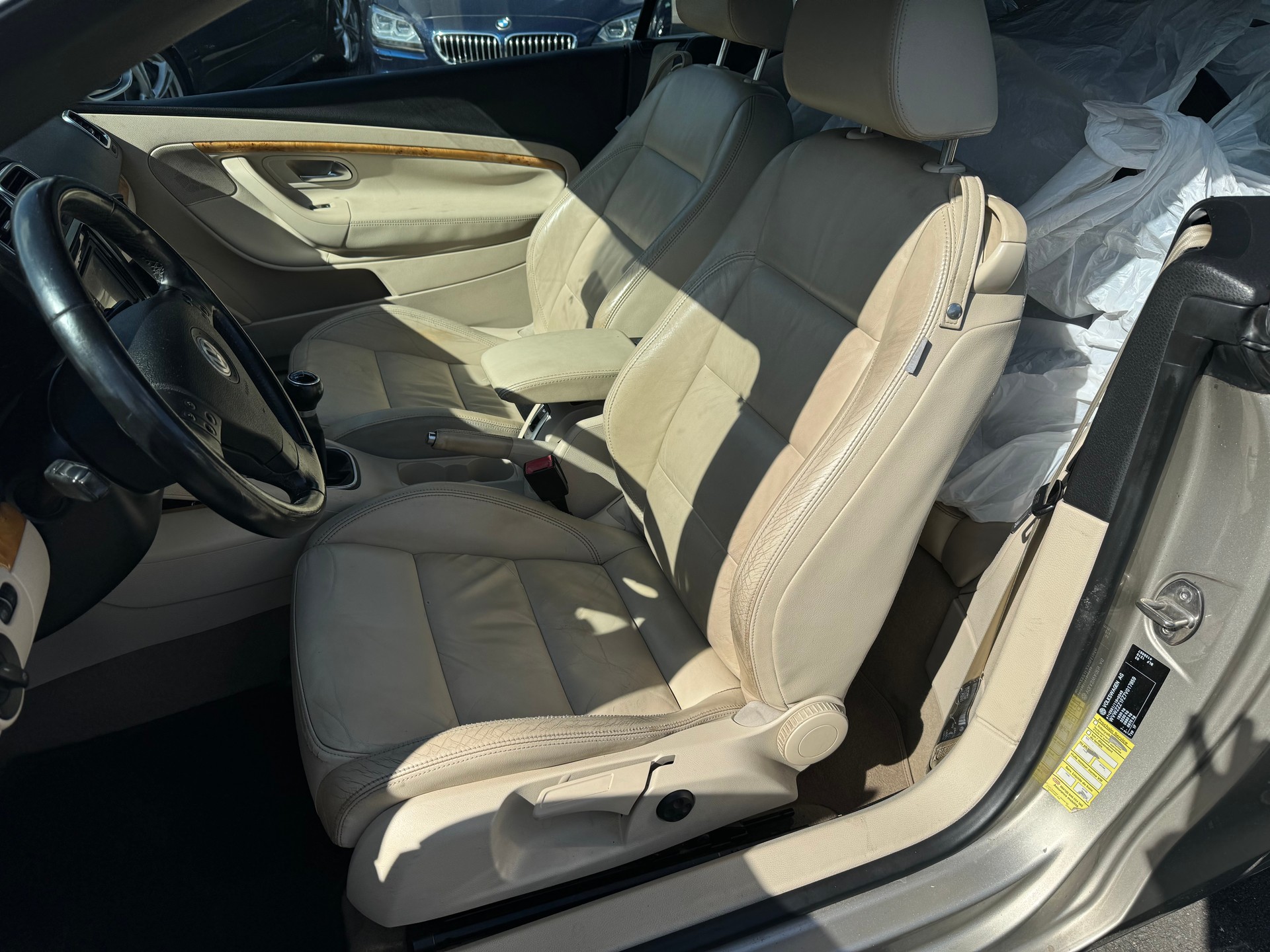 VW Eos 1.6 FSI-image-7