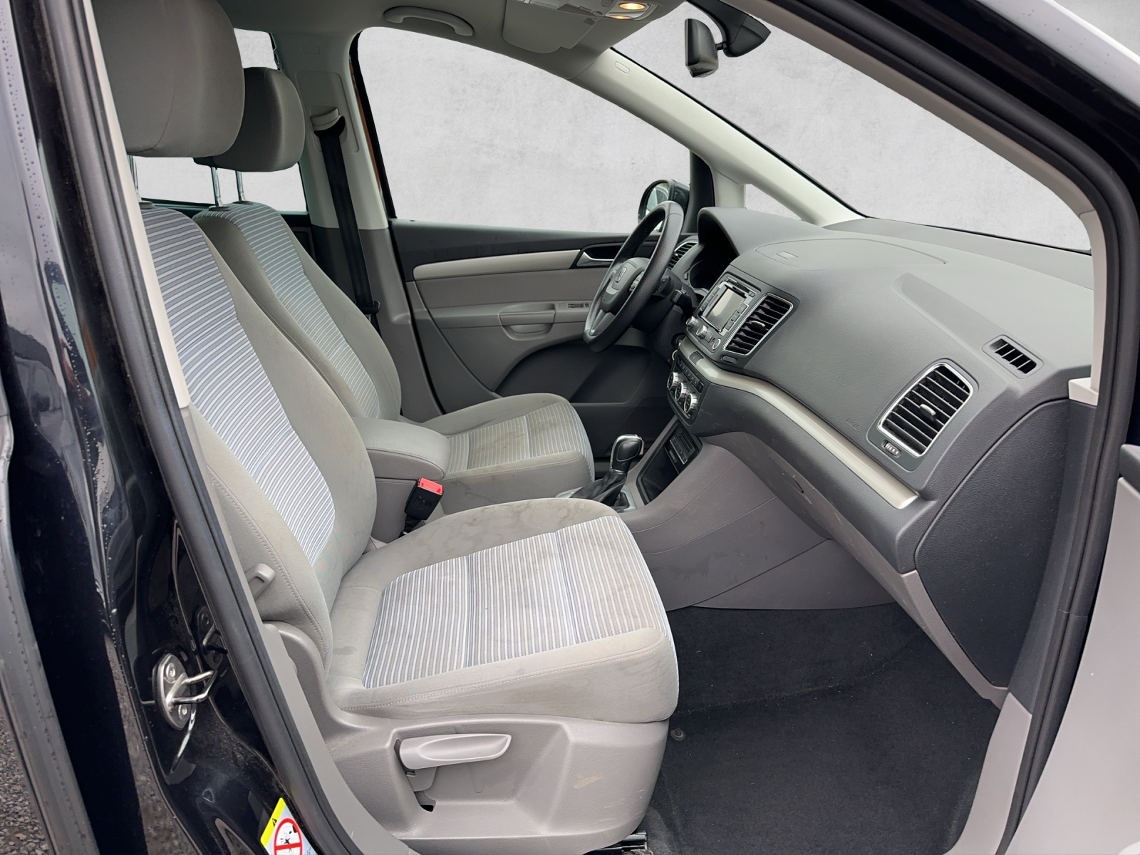 SEAT Alhambra 2.0 TDI Reference Eco DSG-image-10