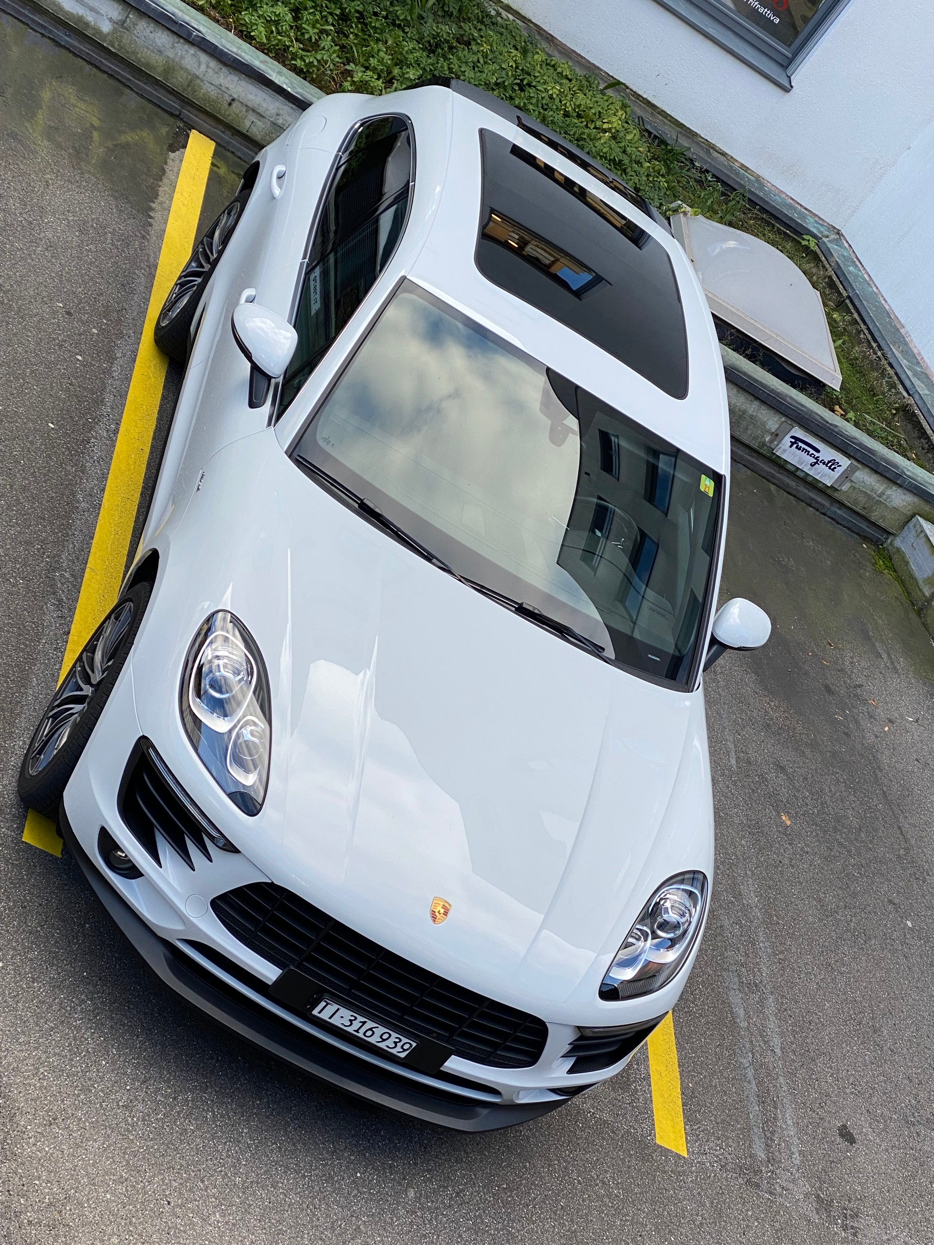 PORSCHE Macan S Diesel PDK-image-4