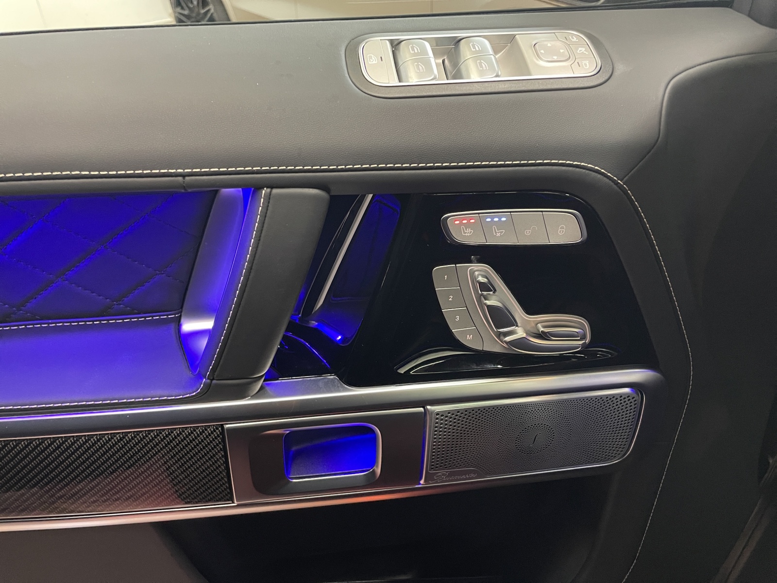 MERCEDES-BENZ G 63 AMG * Grand Edition * Speedshift Plus G-Tronic-image-17