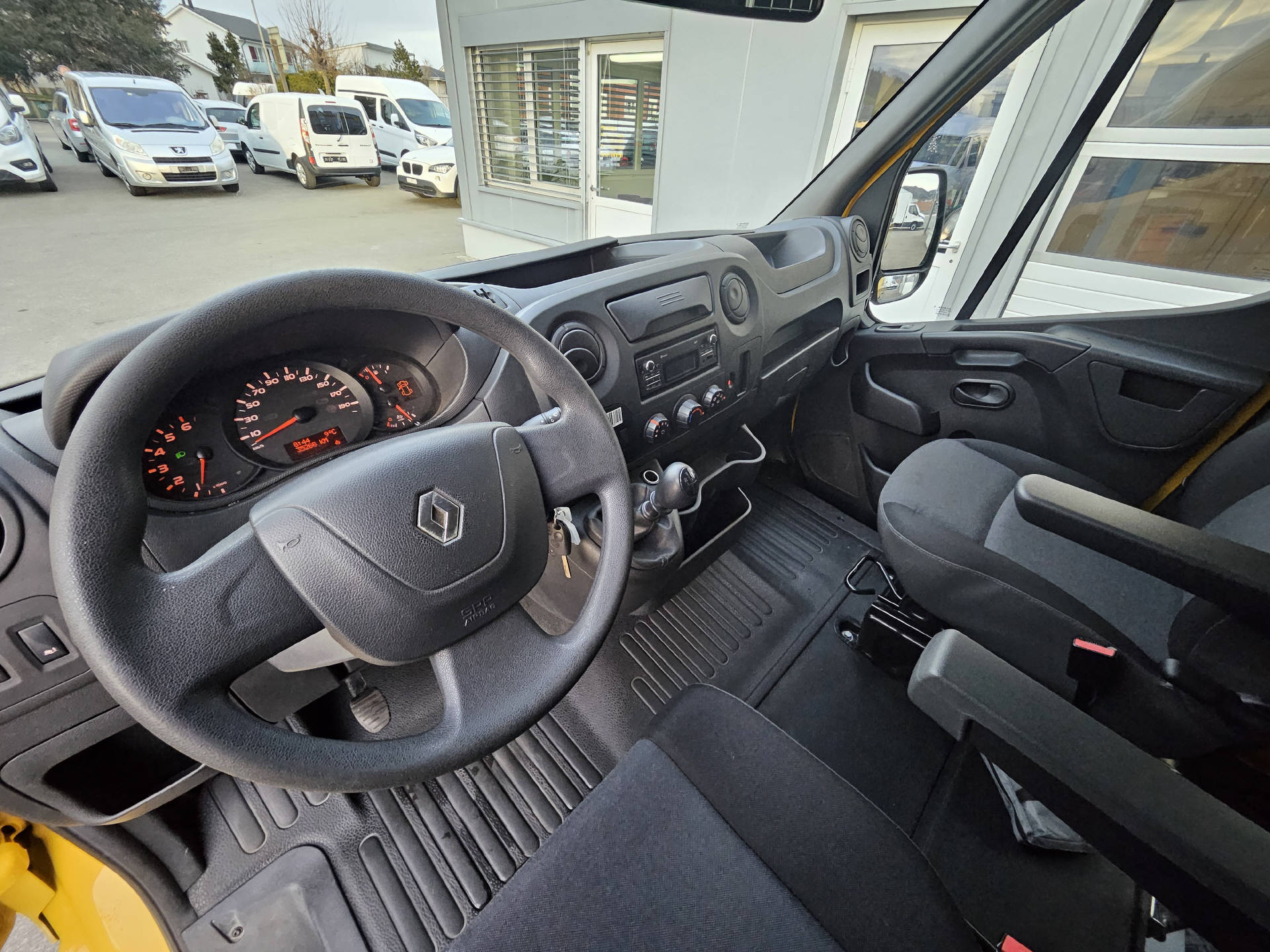 RENAULT Master Kaw. 3.5 t L3H3 2.3 dCi 130* Frisch ab MFK * Frisch ab Service * Rückfahrkamera * Garantie *-image-5