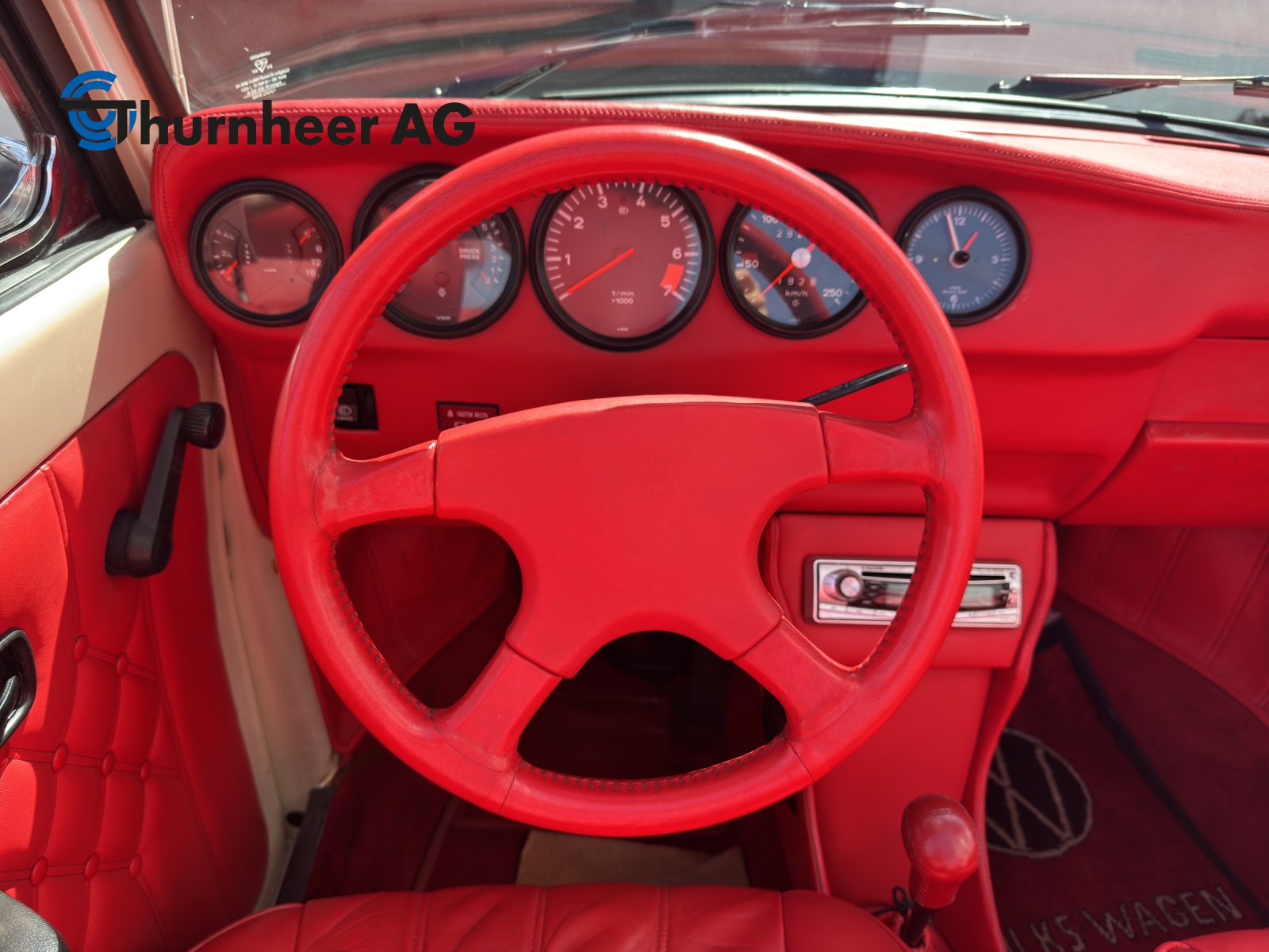 VW Cabriolet-image-8