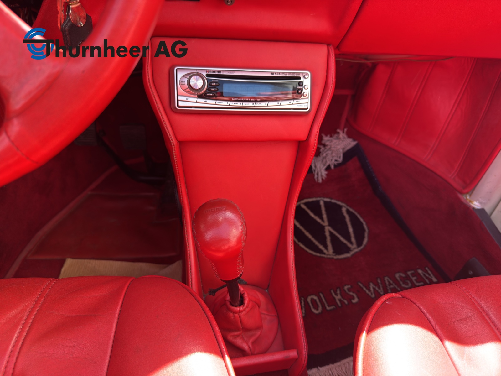 VW Cabriolet-image-10