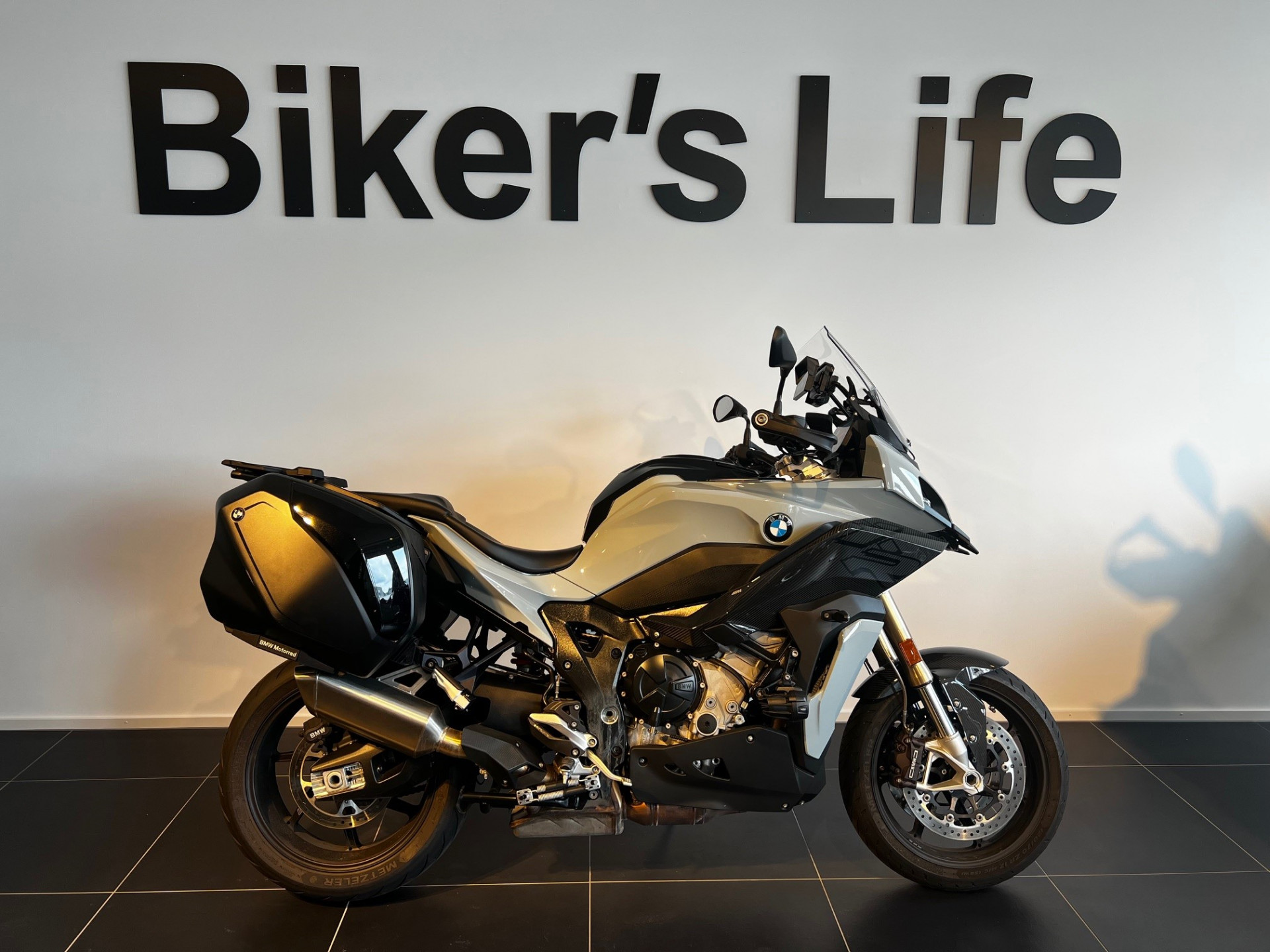 BMW S 1000 XR
