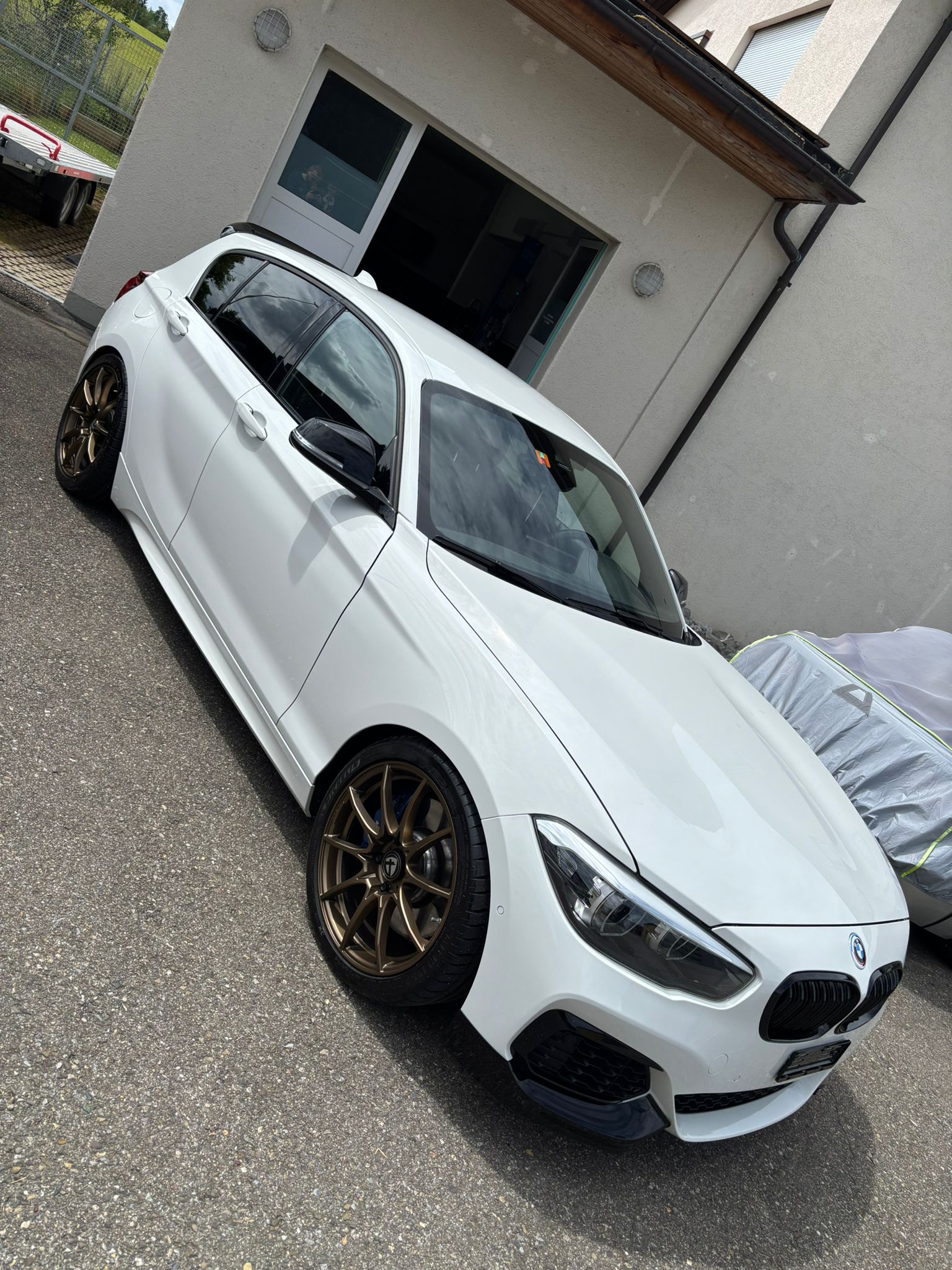 BMW M140i xDrive Steptronic-image-6