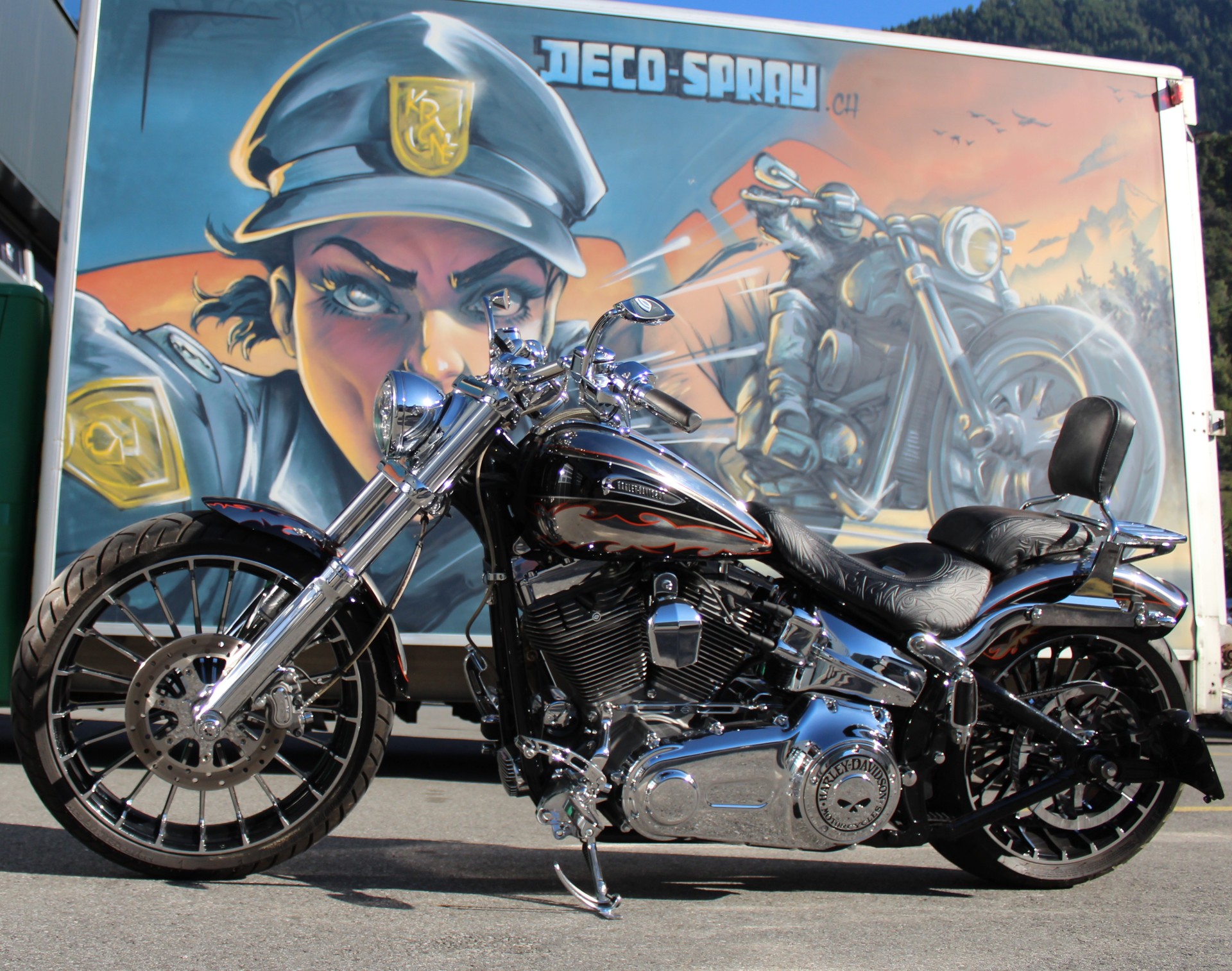 HARLEY-DAVIDSON FXSBSE Softail Breakout ABS CVO-image-1