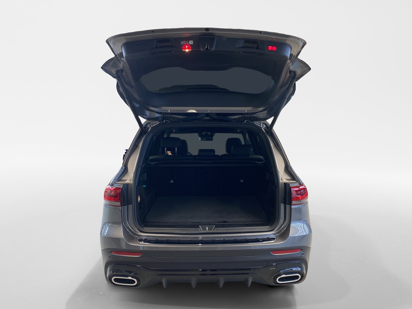 MERCEDES-BENZ GLB 250 AMG Line 4MATIC-image-4