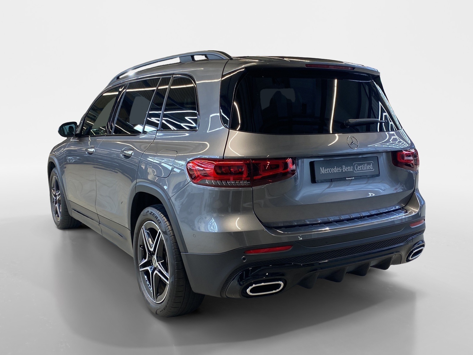 MERCEDES-BENZ GLB 250 AMG Line 4MATIC-image-3