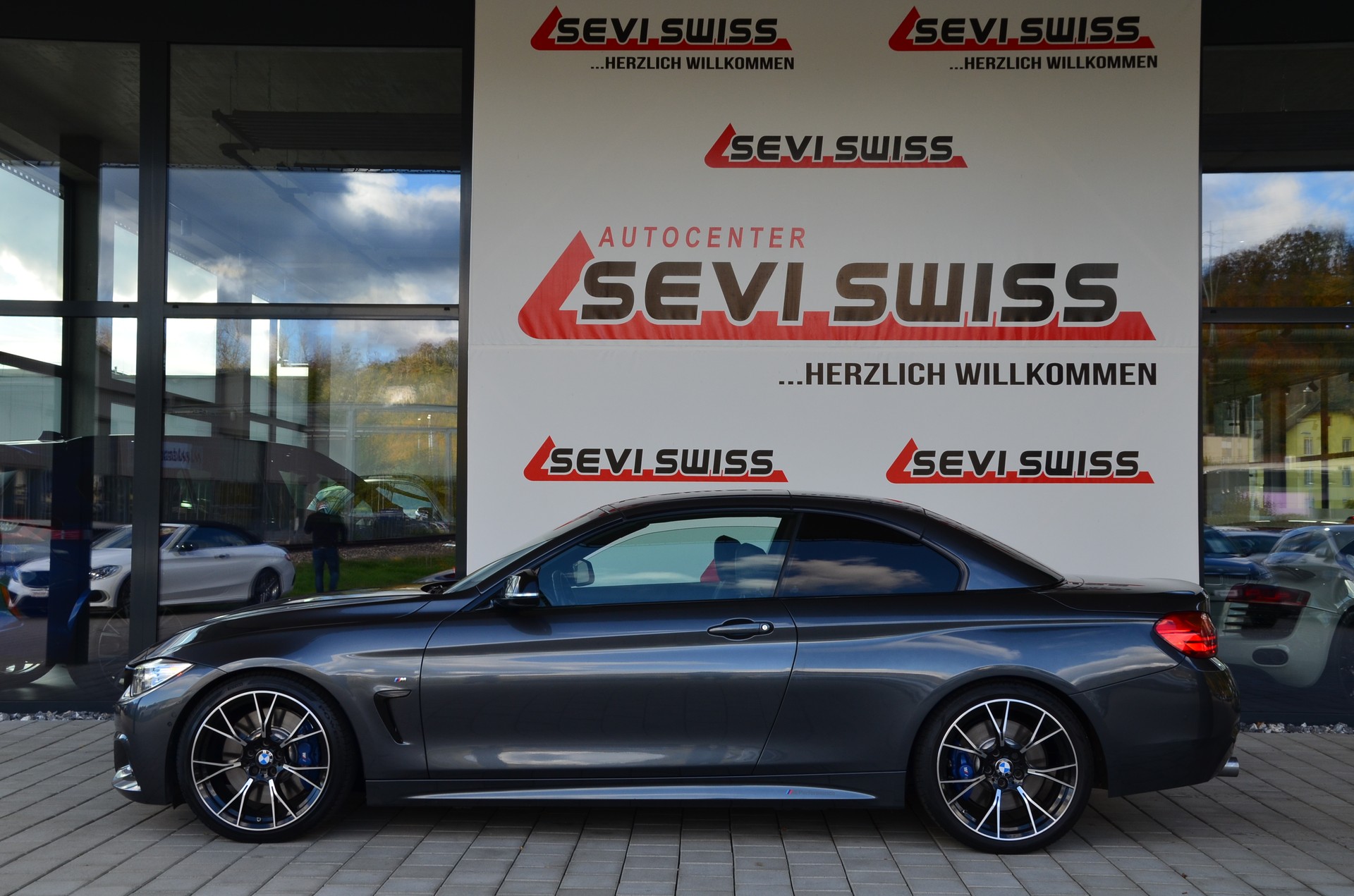 BMW 440i Cabriolet xDrive M Sport Steptronic*360 PS**M-Performance*Frisch ab MFK*-image-9