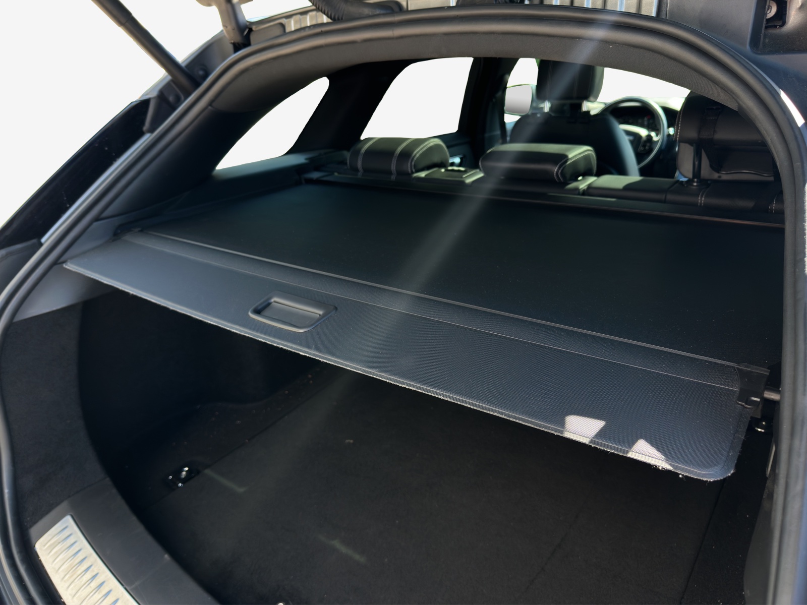 LAND ROVER Range Rover Velar D 240 HSE Automatic-image-13