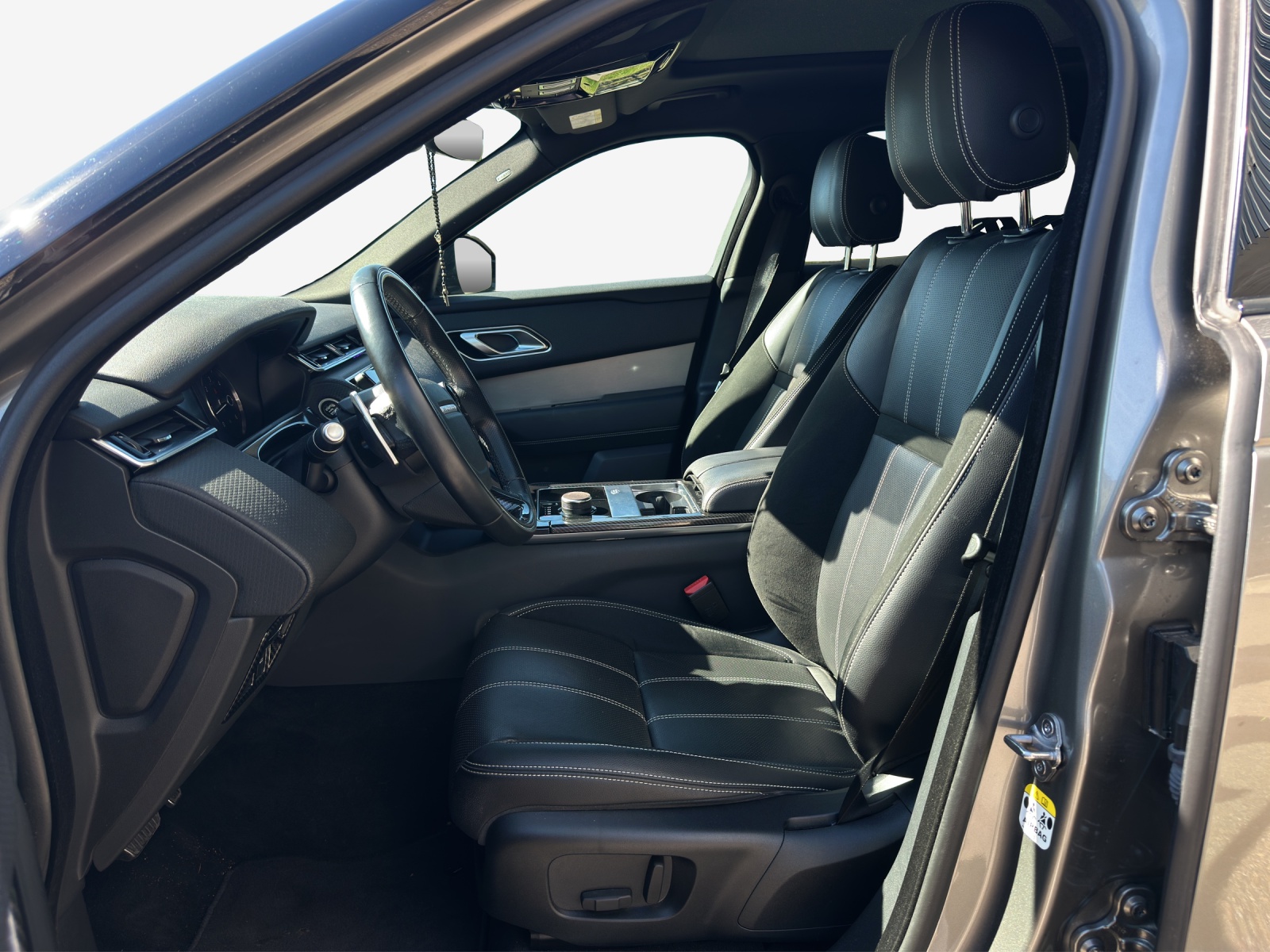 LAND ROVER Range Rover Velar D 240 HSE Automatic-image-7