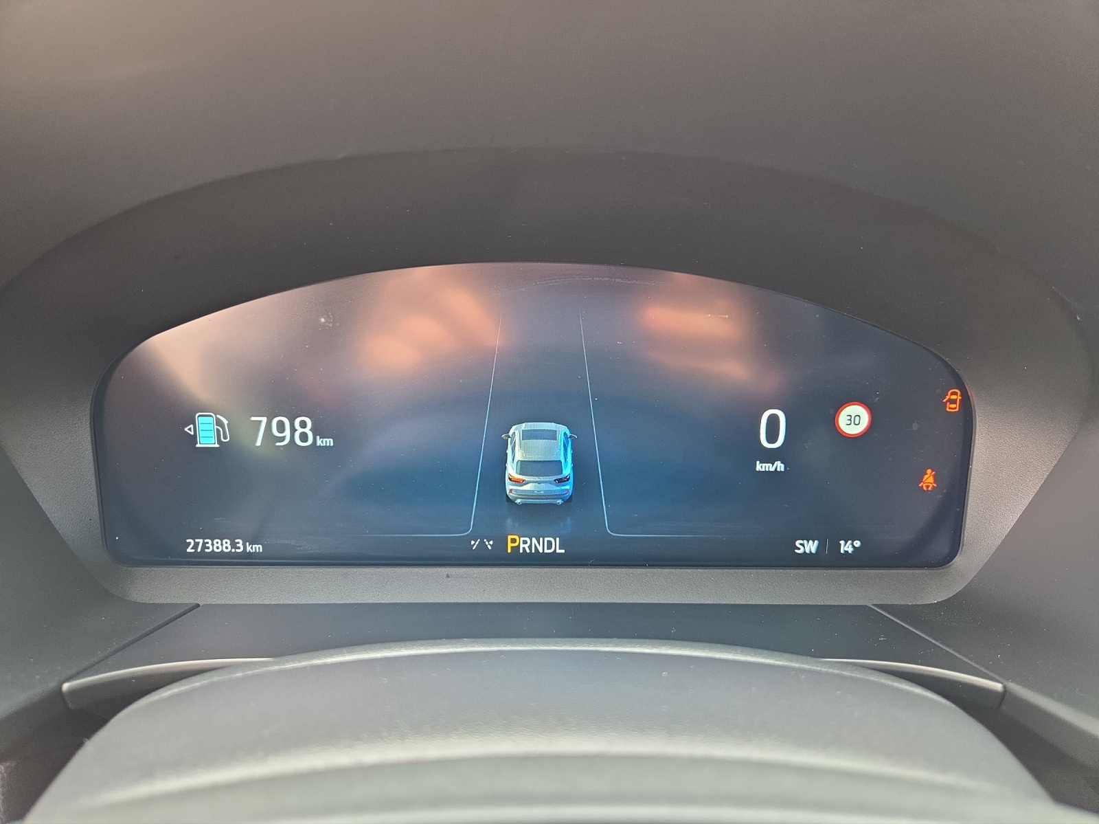 FORD Kuga 2.5 Hybrid ST-Line X 4x4-image-6