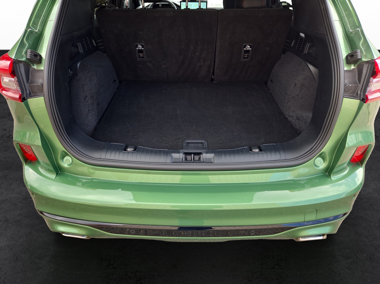FORD Kuga 2.5 Hybrid ST-Line X 4x4-image-10