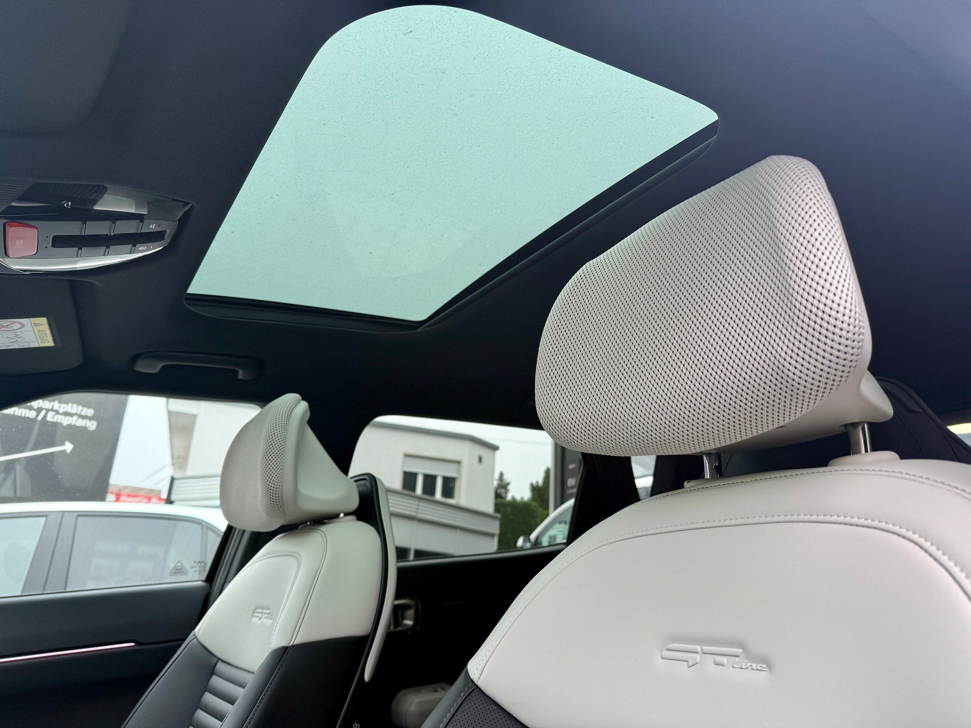 KIA EV4 GT-Line 81.4 kWh, Automat-image-11