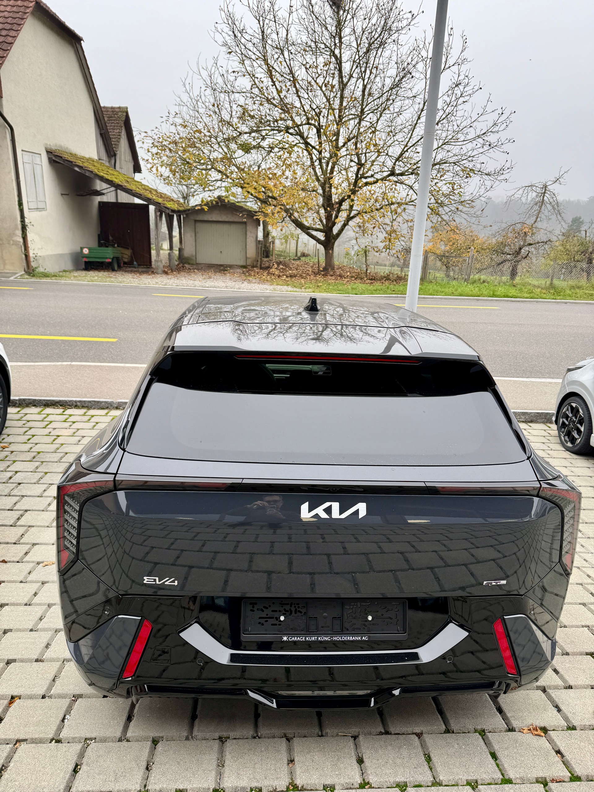 KIA EV4 GT-Line 81.4 kWh, Automat-image-3