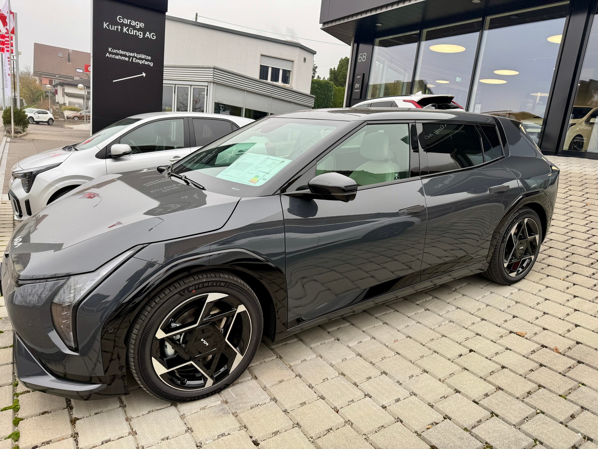 KIA EV4 GT-Line 81.4 kWh, Automat-image-4