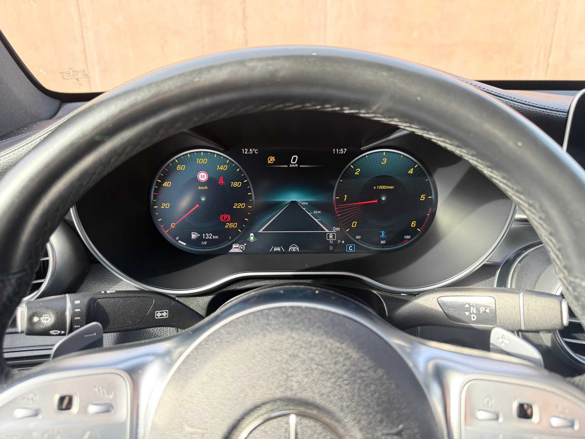 MERCEDES-BENZ GLC Coupé 220 d AMG Line 4Matic 9G-Tronic-image-9
