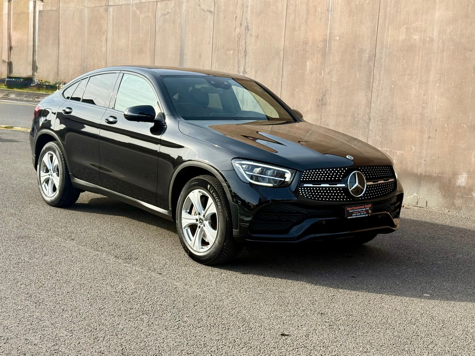 MERCEDES-BENZ GLC Coupé 220 d AMG Line 4Matic 9G-Tronic-image-4