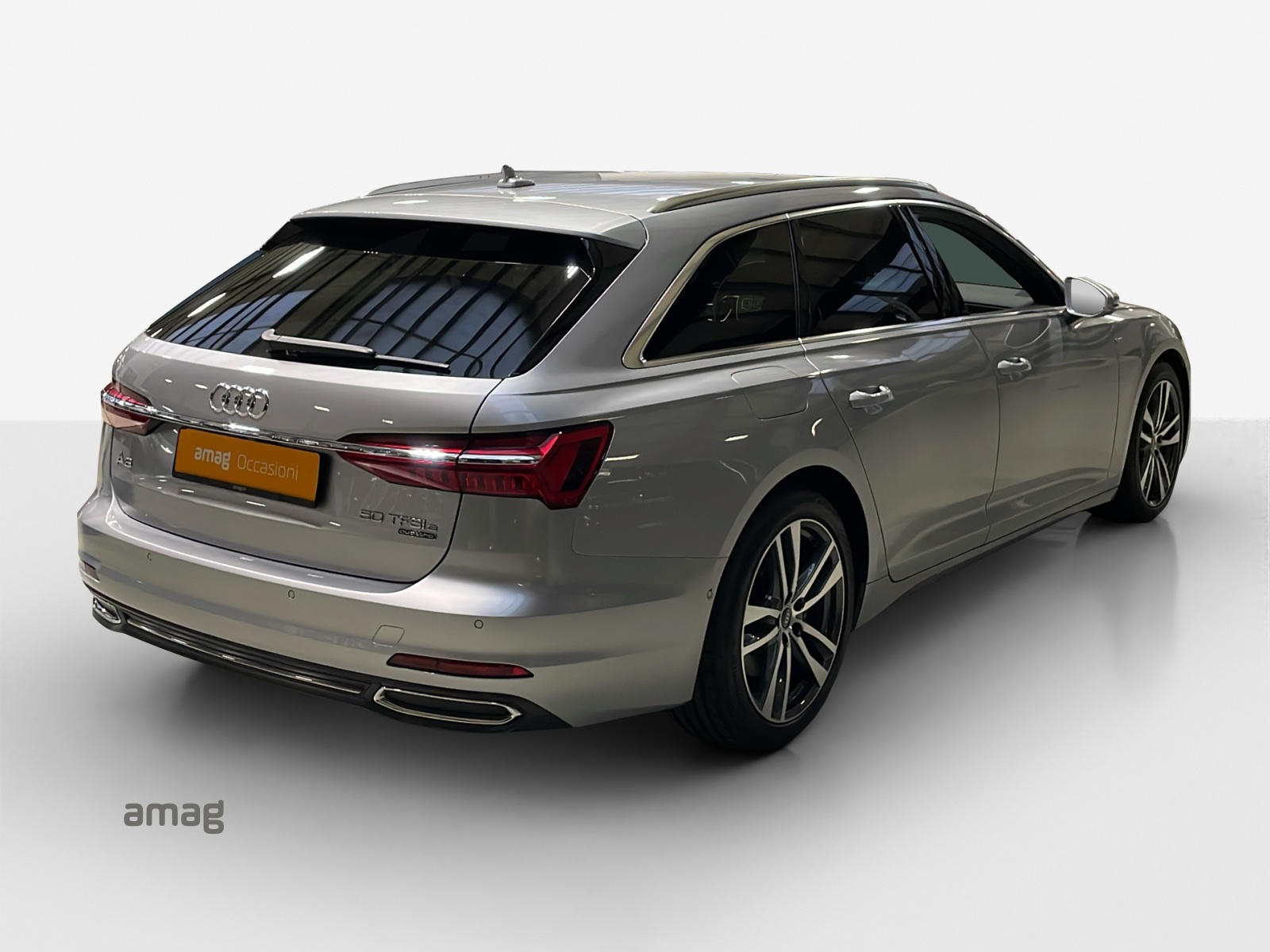 AUDI A6 Avant 50 TFSIe advanced quattro S-tronic-image-4