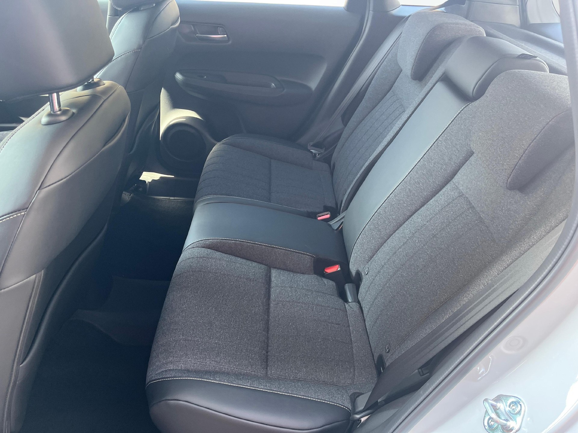HONDA Jazz 1.5 i-MMD Advance - 8 Jahre Garantie! - mit Aktionsleasing 1.9%-image-10