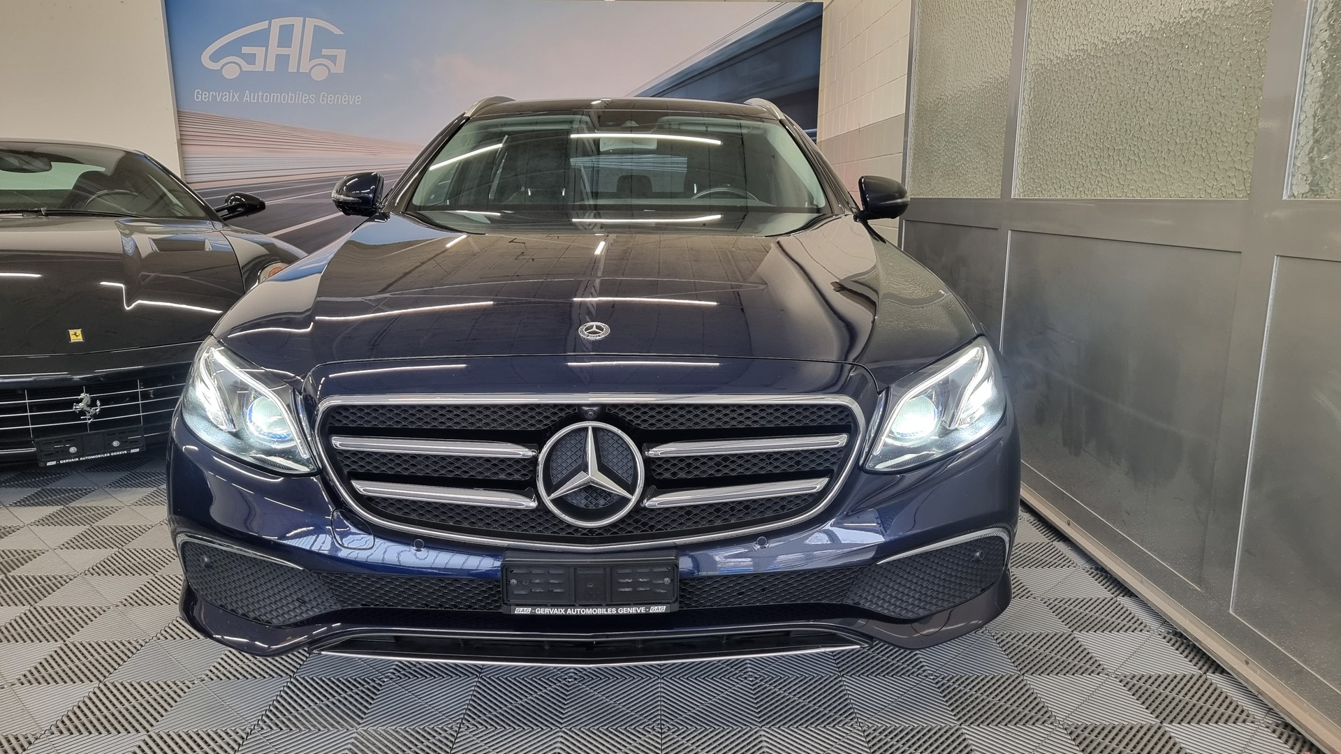 MERCEDES-BENZ E 450 Avantgarde 4 Matic 9G-Tronic-image-1