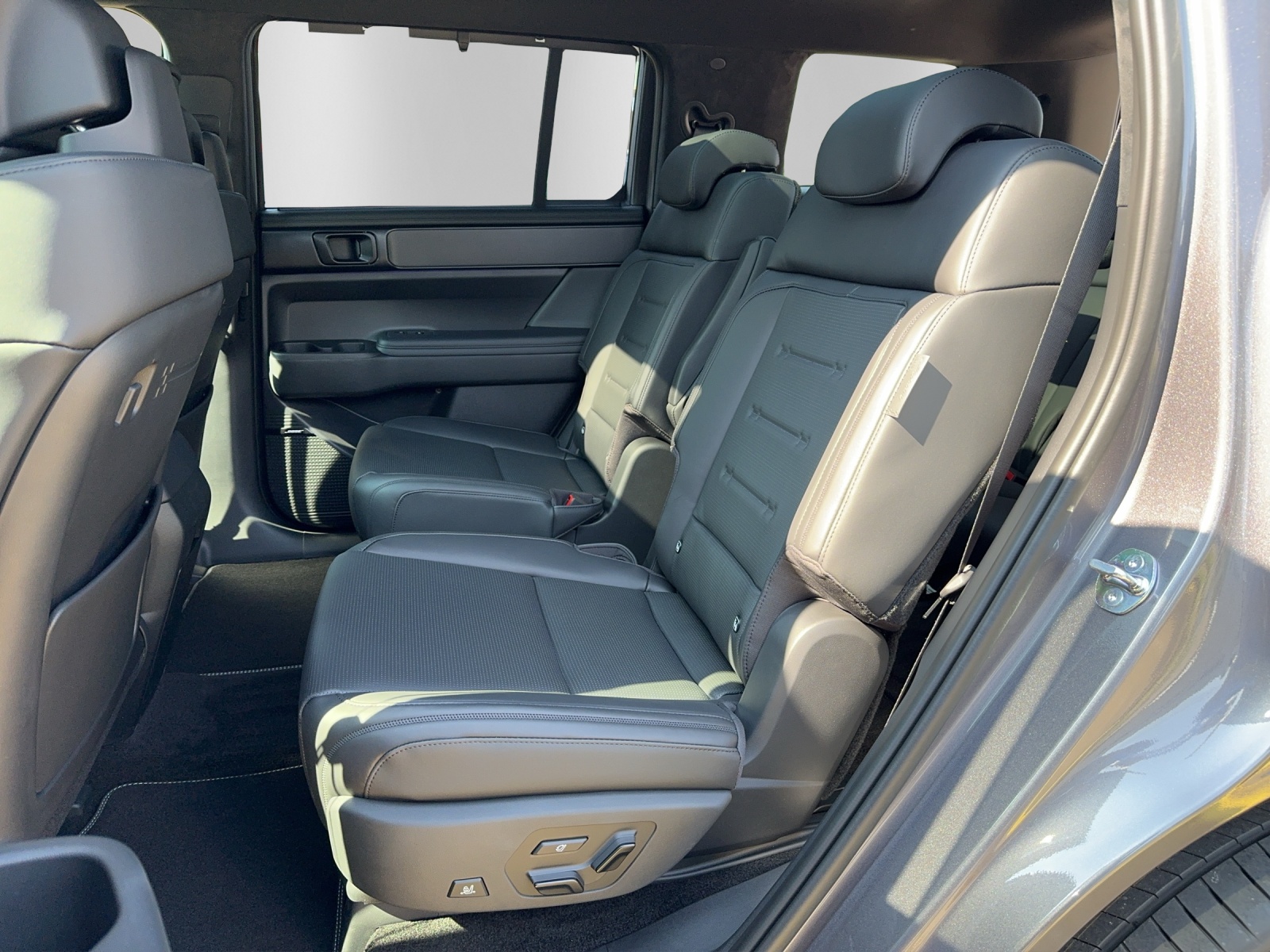 HYUNDAI Santa Fe 1.6 HEV CSE 4WD-image-10