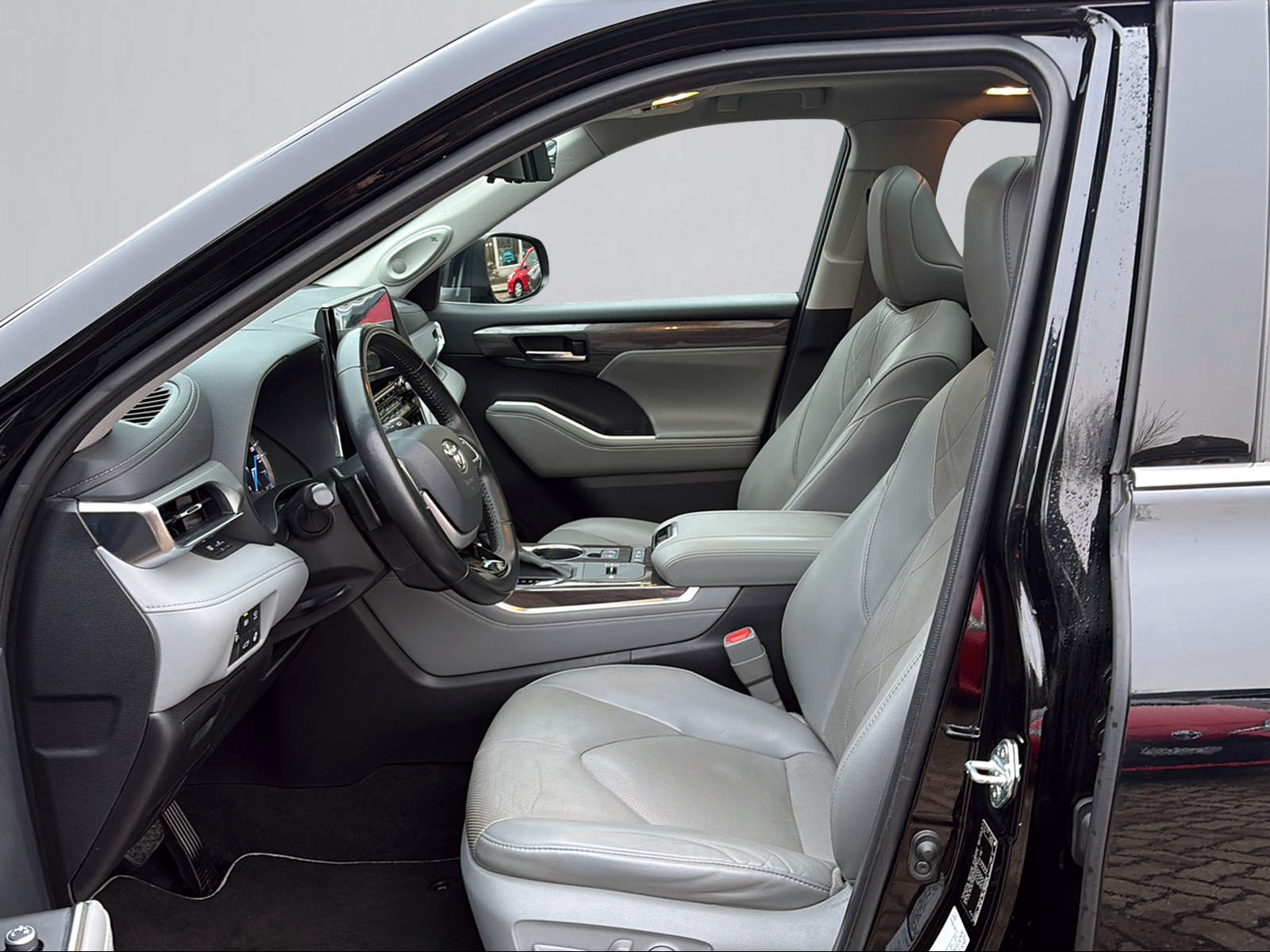 TOYOTA Highlander 2.5 HSD Premium e-CVT-image-4