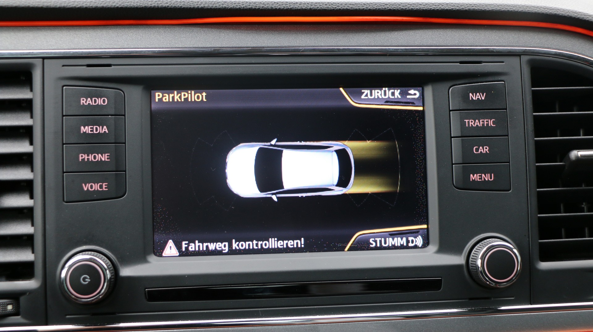 SEAT Leon SC 1.8 TSI FR-image-15